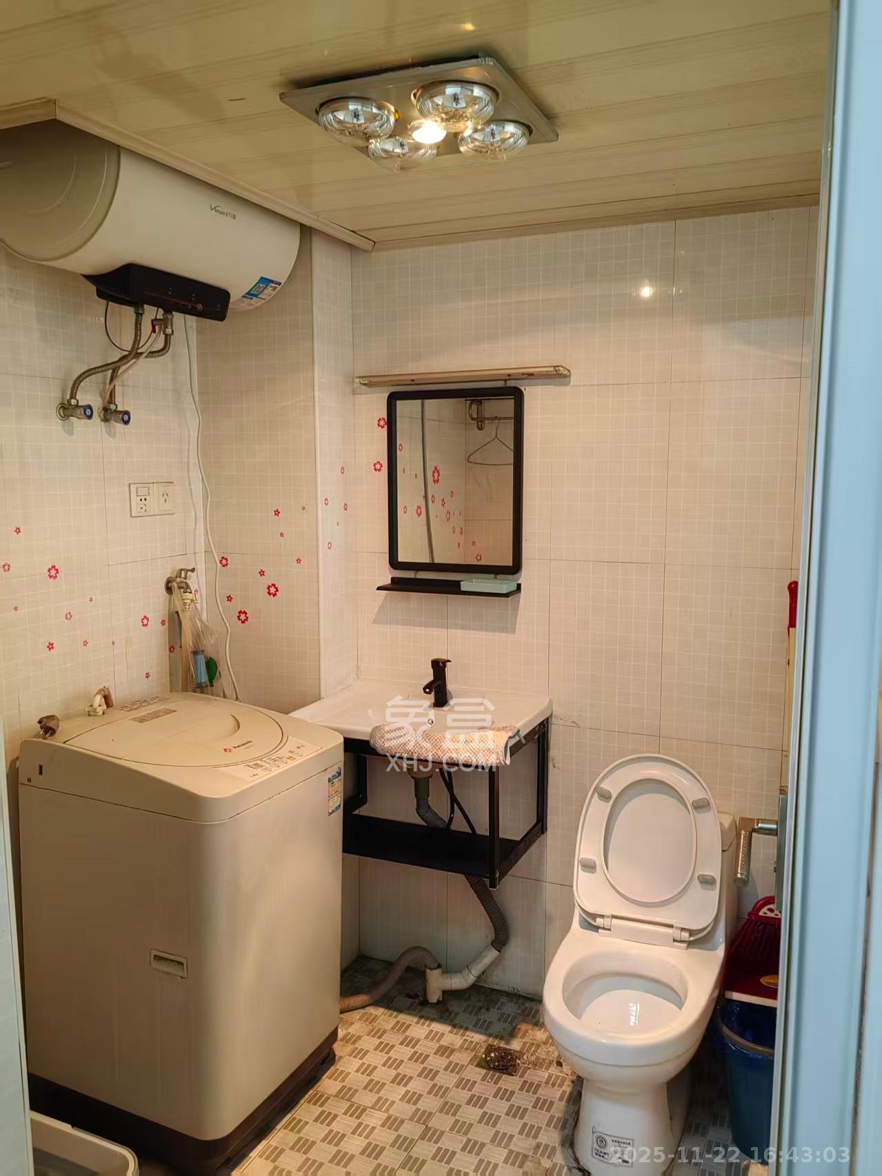 融橙上品  1室1厅1卫    1150.0元/月室内图