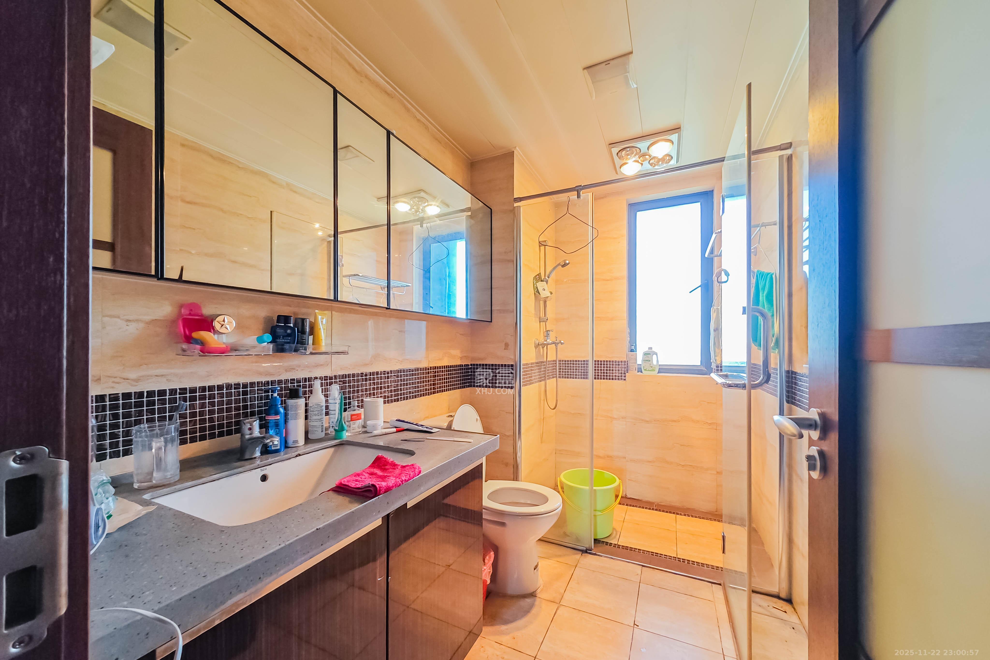 万科金域华府三四期 4室2厅2卫 138.0万 万科金域华府三四期 4室2厅2卫 138.0万卫生间