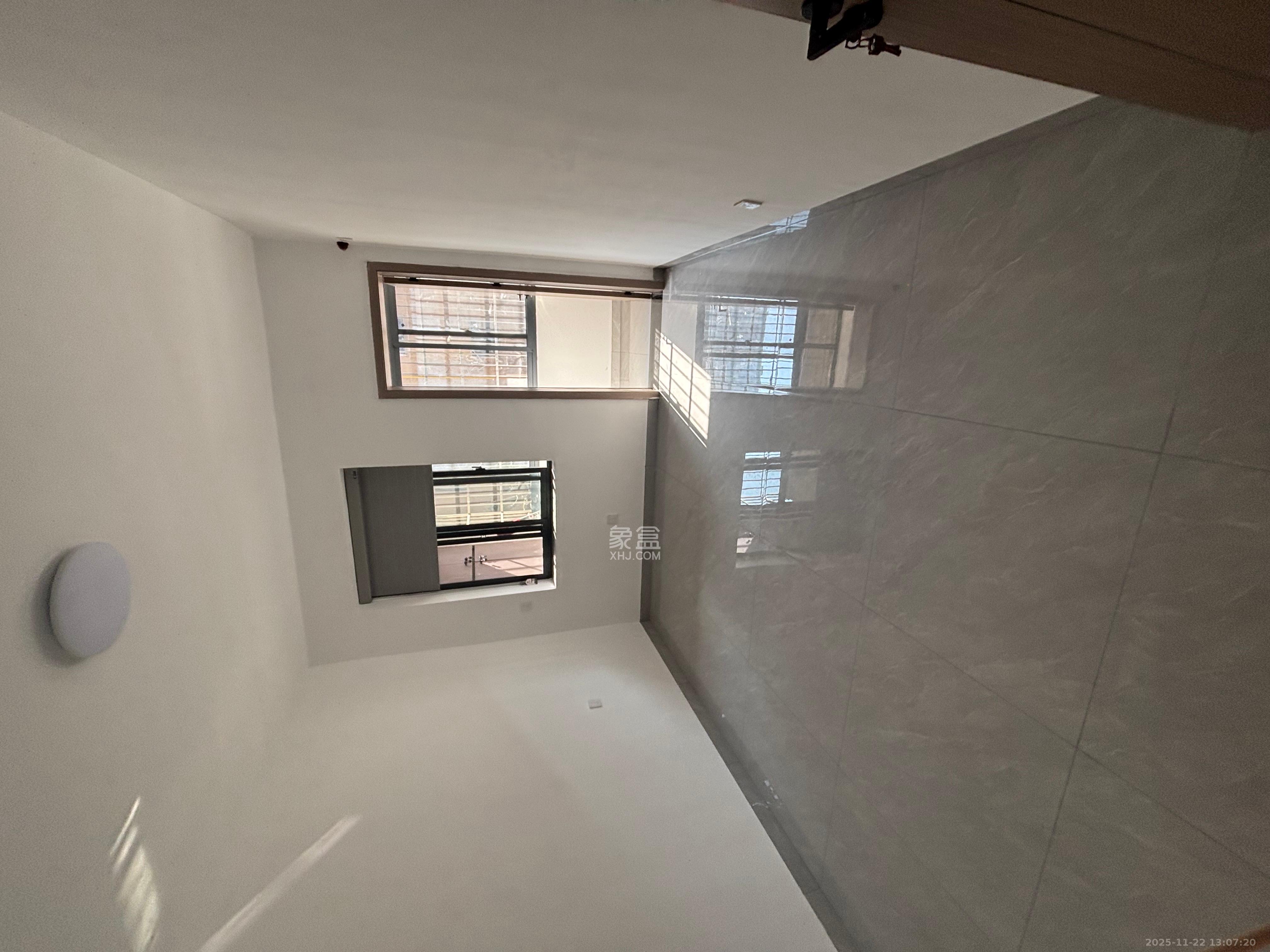 湖湘肿瘤医院宿舍 4室2厅1卫 3200.0元/月 湖湘肿瘤医院宿舍 4室2厅1卫 3200.0元/月室内图