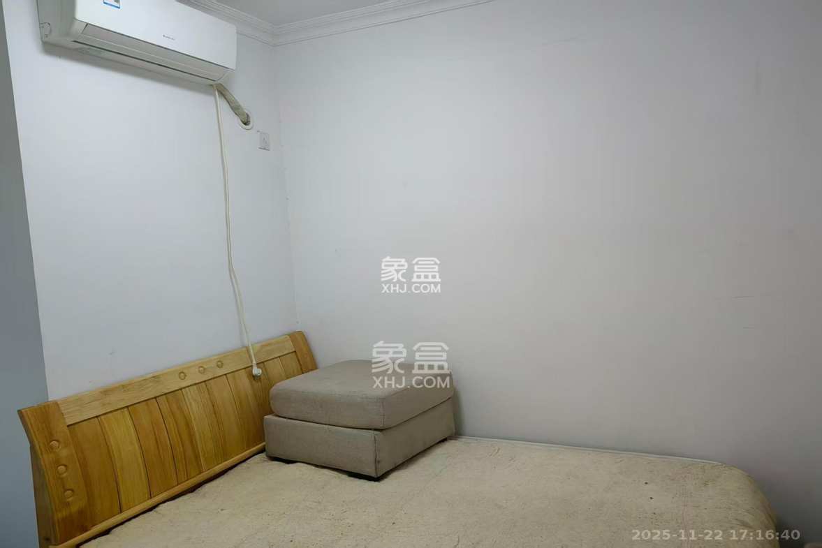 中海国际一期 3室2厅2卫 1600.0元/月 中海国际一期 3室2厅2卫 1600.0元/月室内图