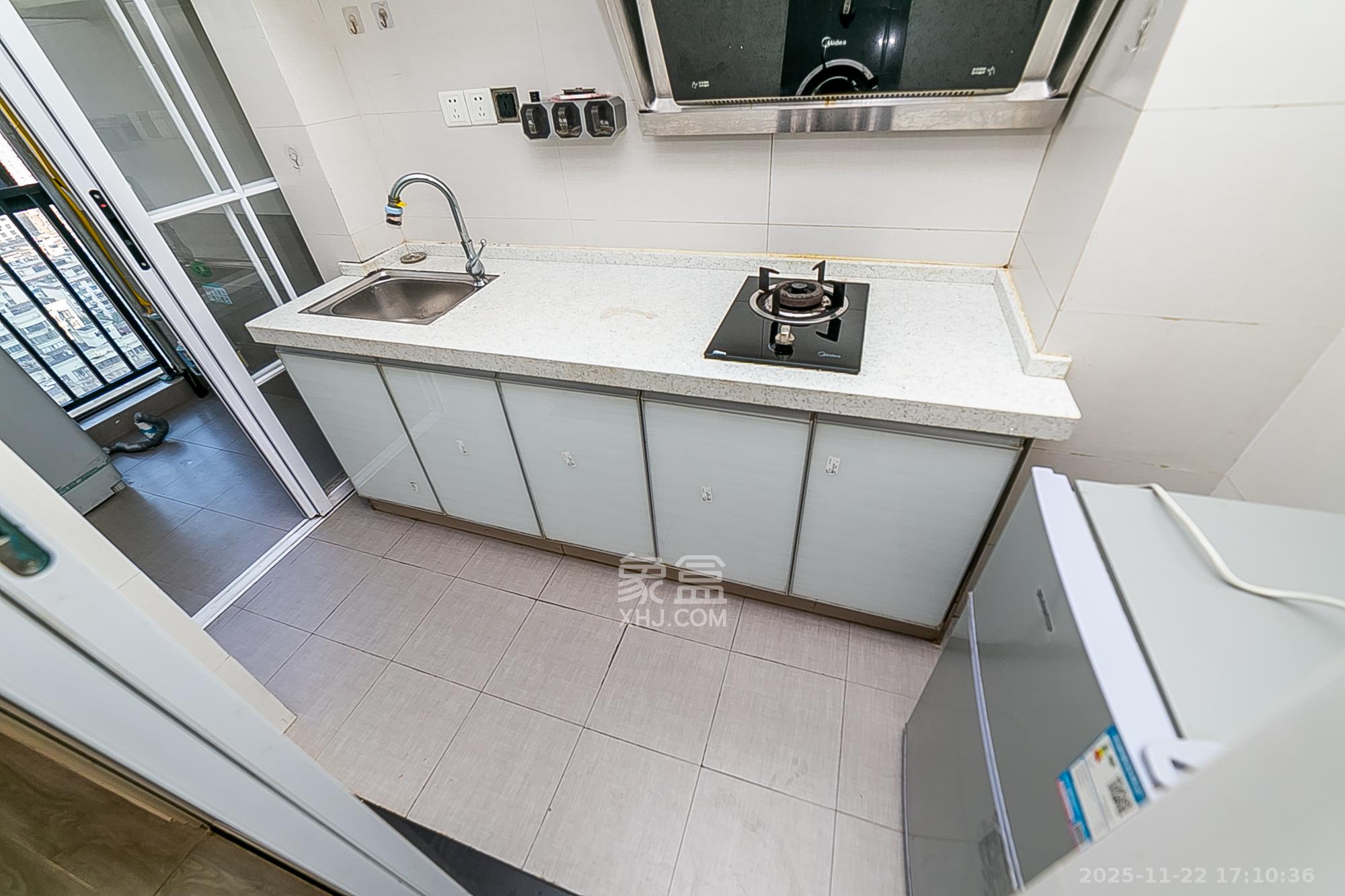 荣悦台 1室1厅1卫 40.0万 荣悦台 1室1厅1卫 40.0万其他