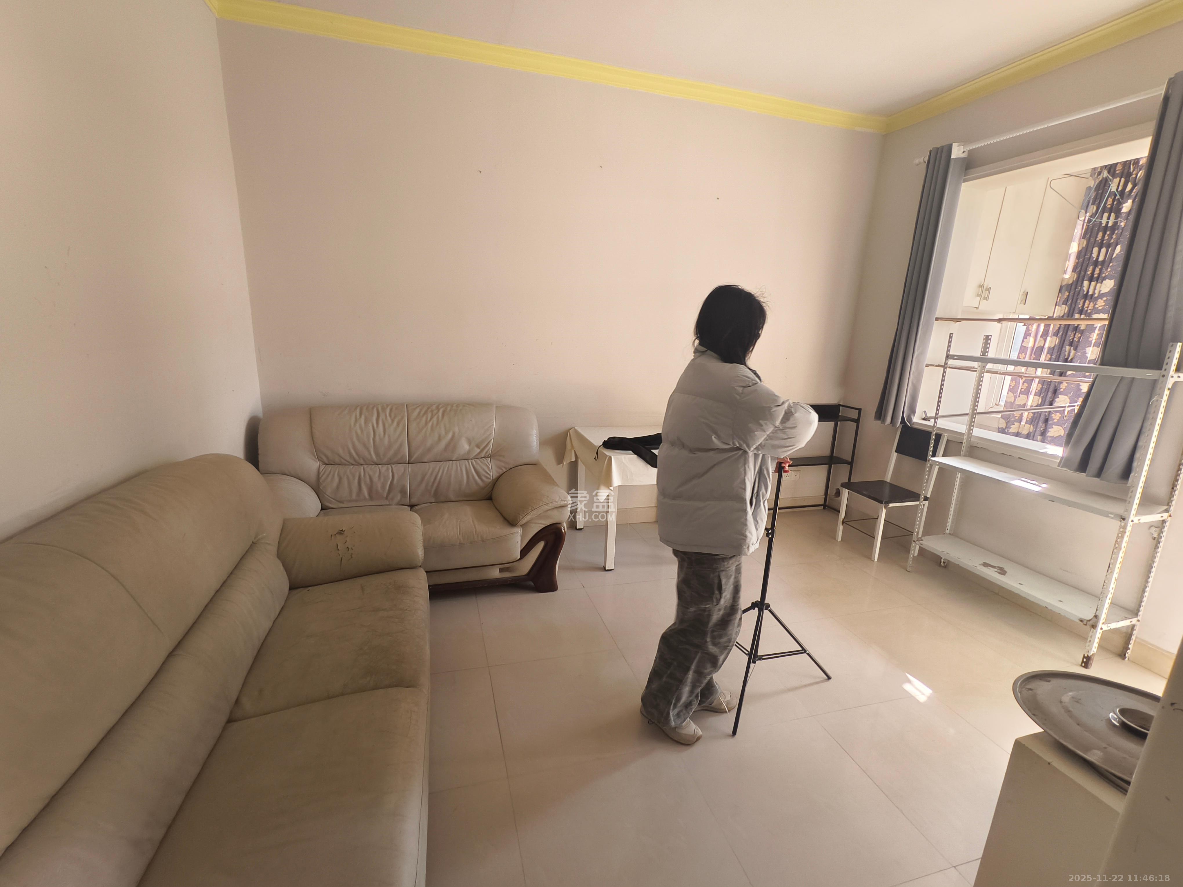 朝阳一、二村 1室1厅1卫 1300.0元/月 朝阳一、二村 1室1厅1卫 1300.0元/月室内图