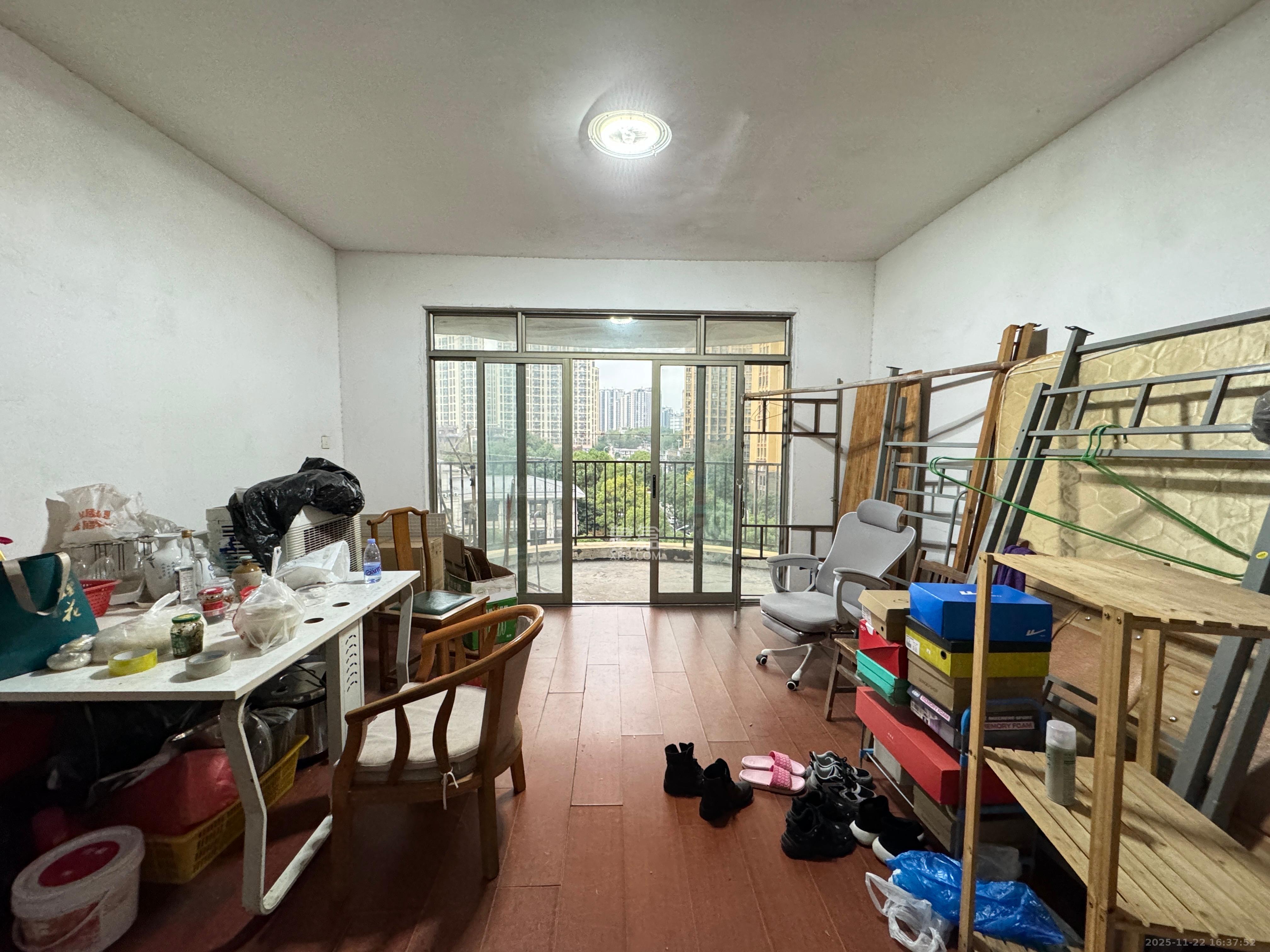 金质嘉苑 3室2厅2卫 1500.0元/月 金质嘉苑 3室2厅2卫 1500.0元/月室内图