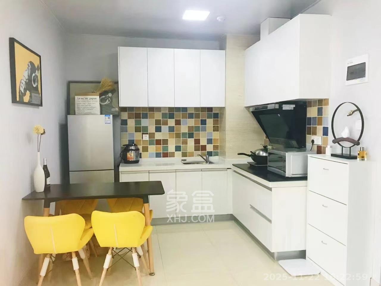 融科东南海  2室2厅1卫    2380.0元/月室内图