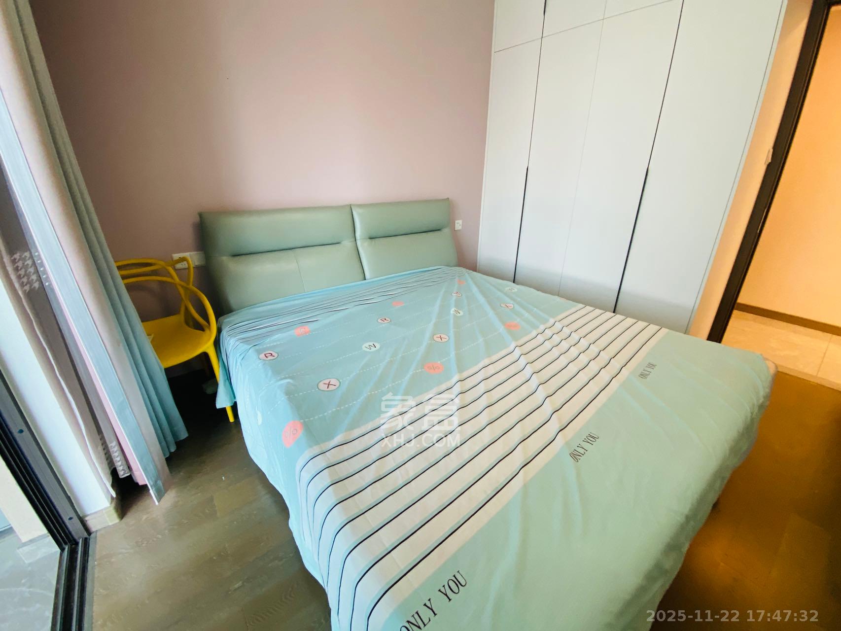 龙湖铂金中心（龙湖春江郦城）  3室2厅2卫    4500.0元/月室内图