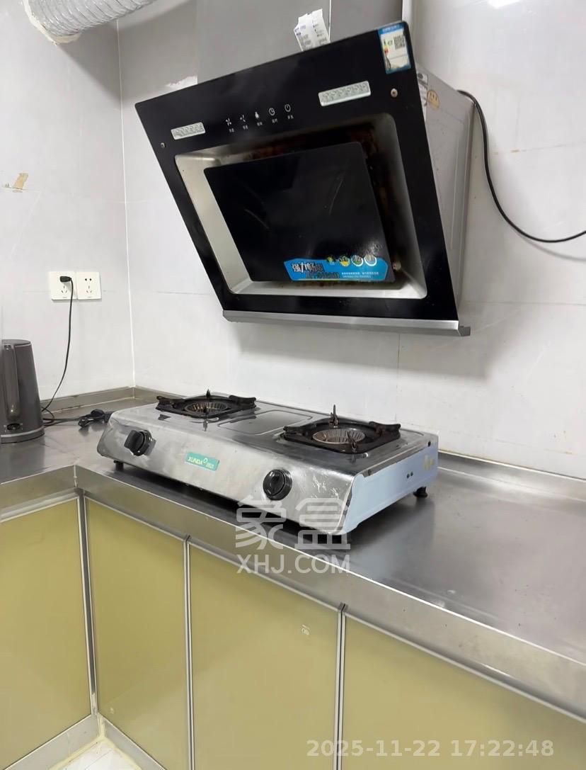 马王堆陶瓷城新合区  1室1厅1卫    1400.0元/月室内图