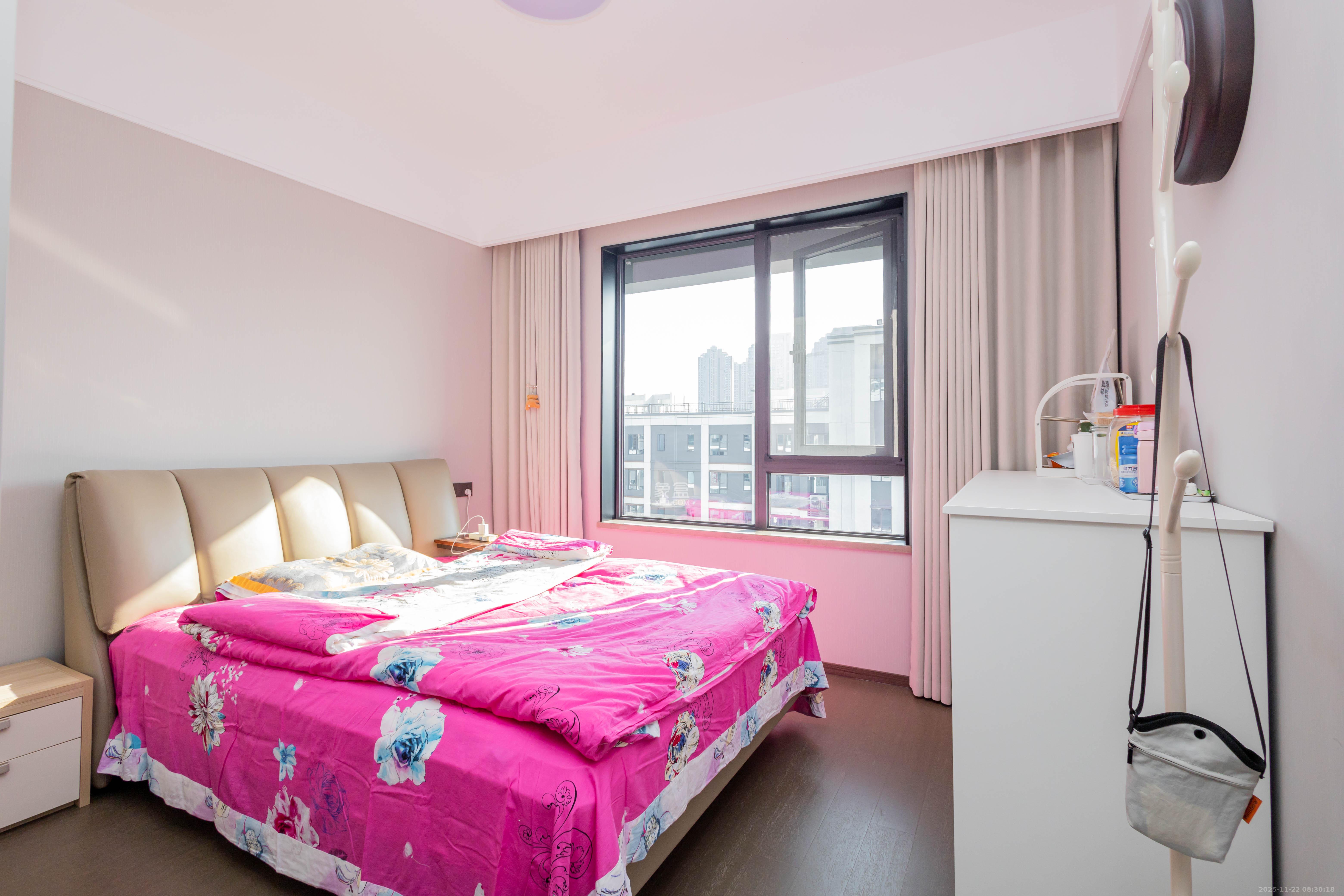 龙湖天璞 4室2厅2卫 8800.0元/月 龙湖天璞 4室2厅2卫 8800.0元/月室内图