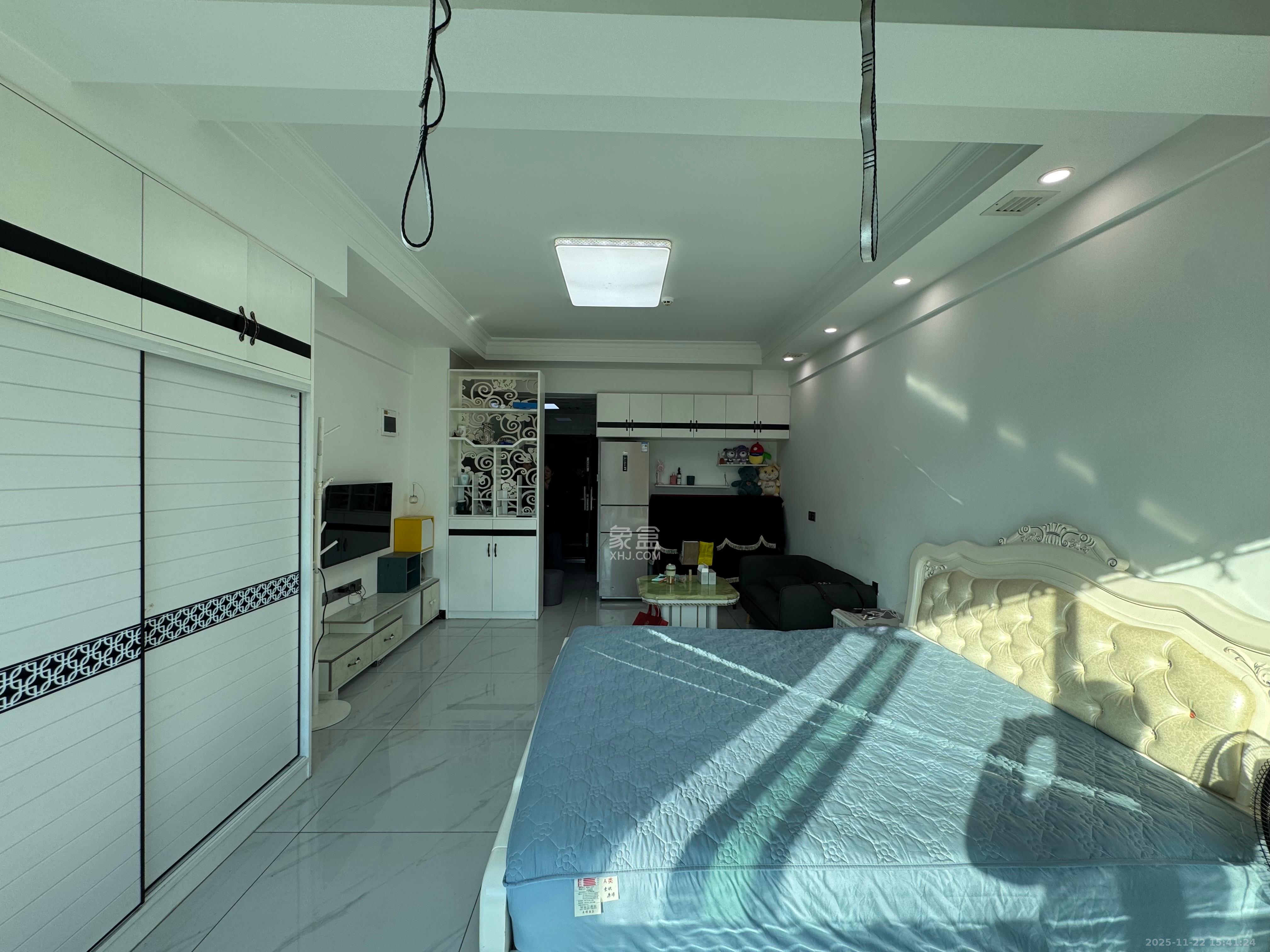 滨江一号(丰泰花园) 1室1厅1卫 1680.0元/月 滨江一号(丰泰花园) 1室1厅1卫 1680.0元/月室内图