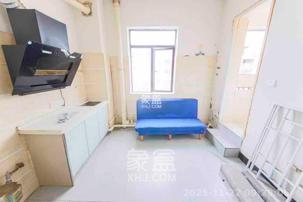 奥林匹克花园贡院一期  4室2厅2卫    1500.0元/月室内图