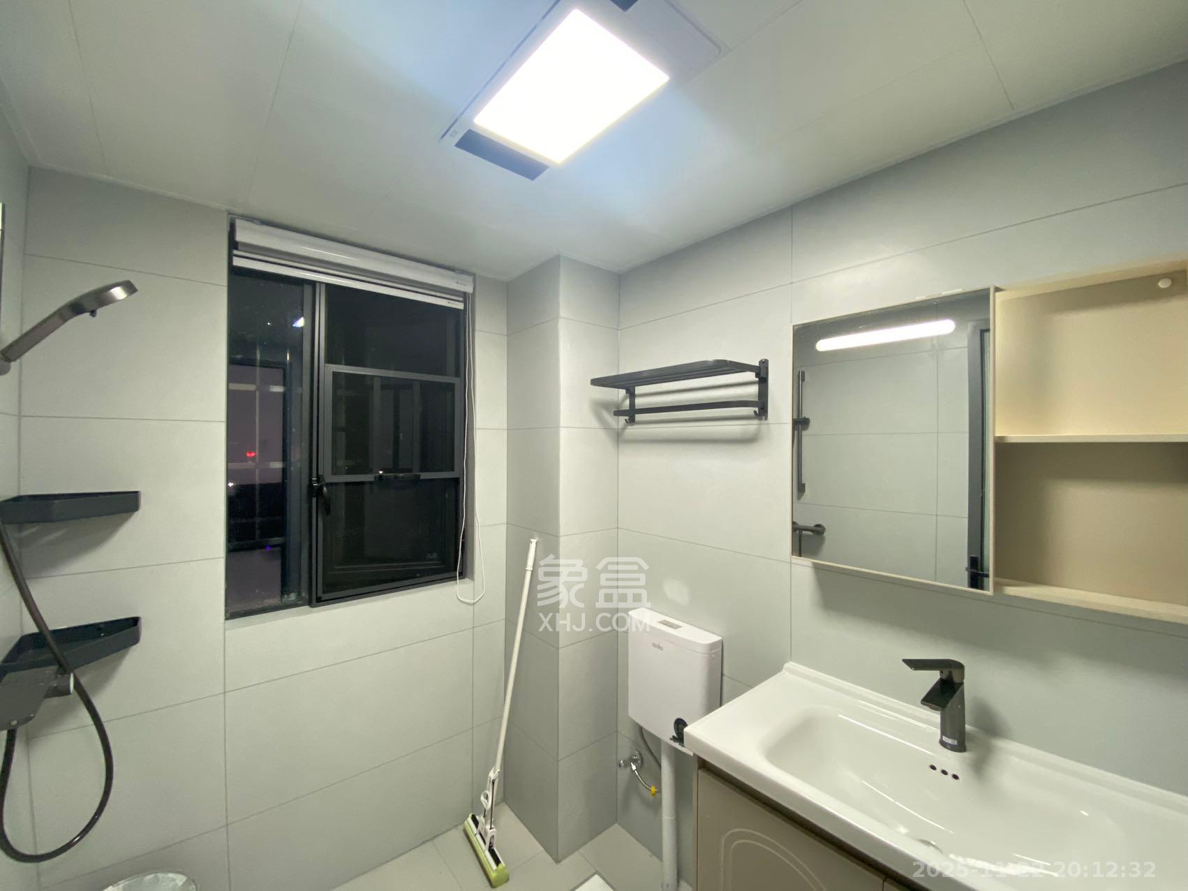 和景家园二期 2室1厅1卫 1800.0元/月 和景家园二期 2室1厅1卫 1800.0元/月室内图