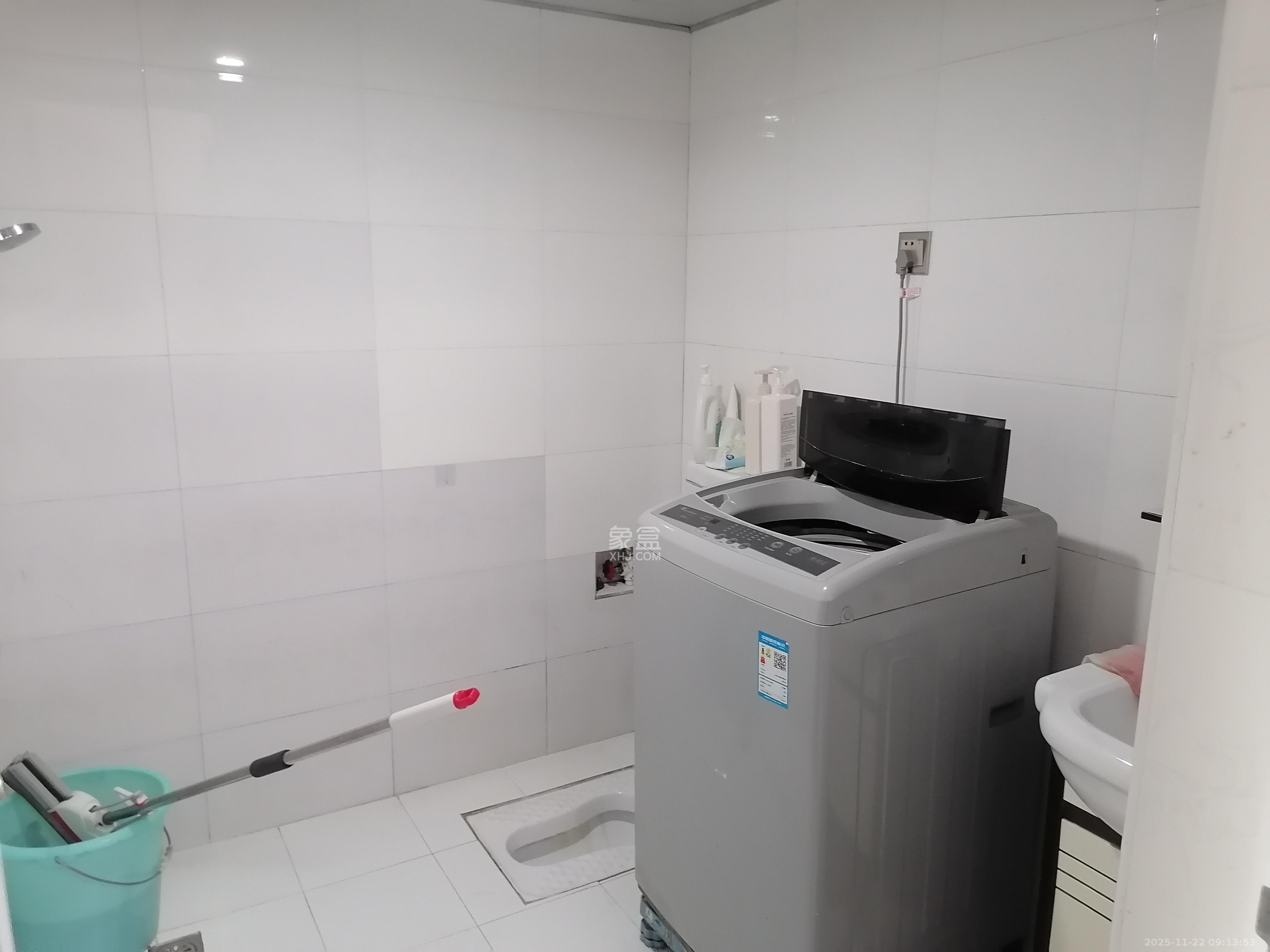 时代星城  1室1厅1卫    1000.0元/月室内图