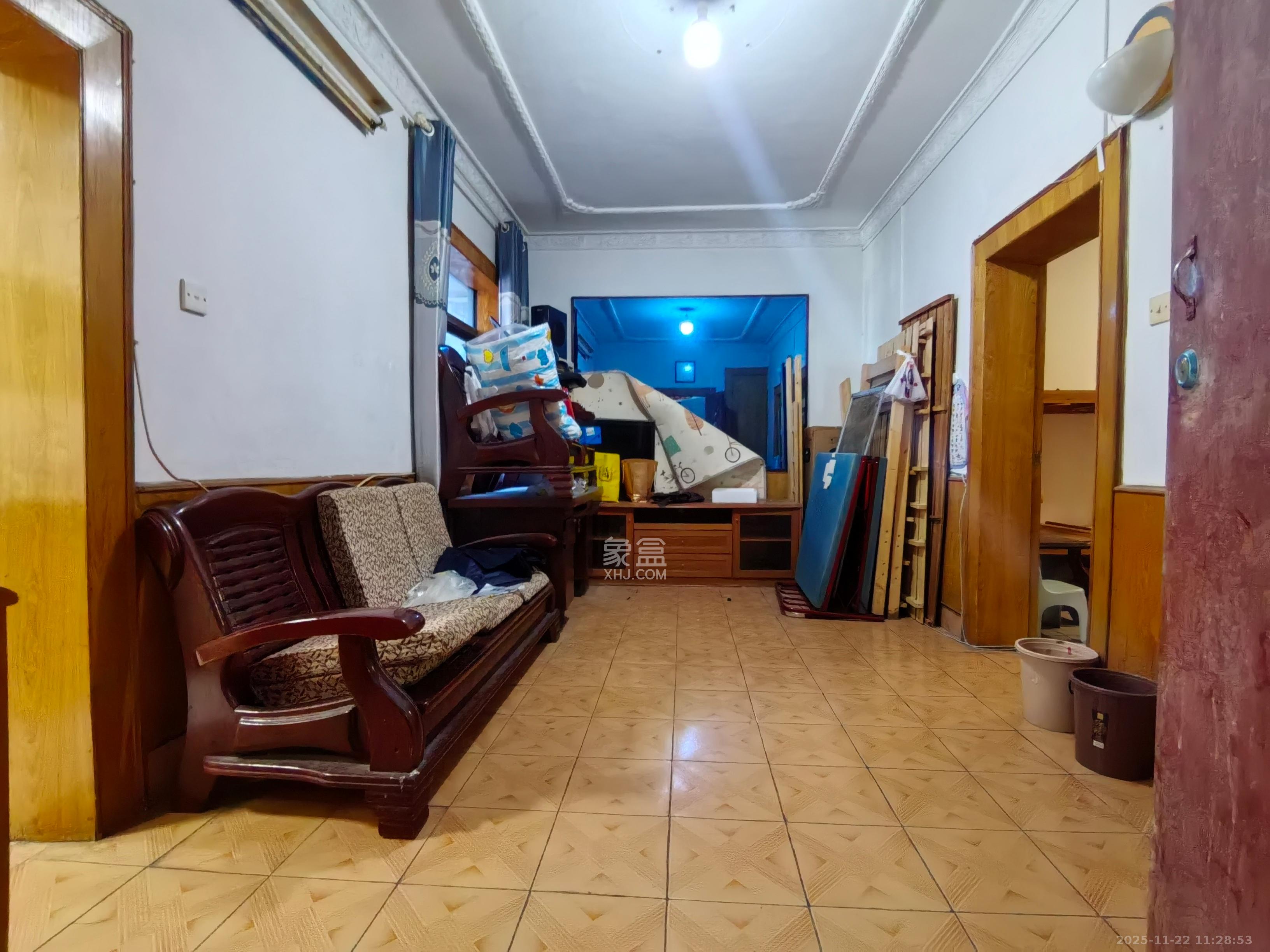 伍家岭电信局 3室1厅1卫 1500.0元/月 伍家岭电信局 3室1厅1卫 1500.0元/月室内图