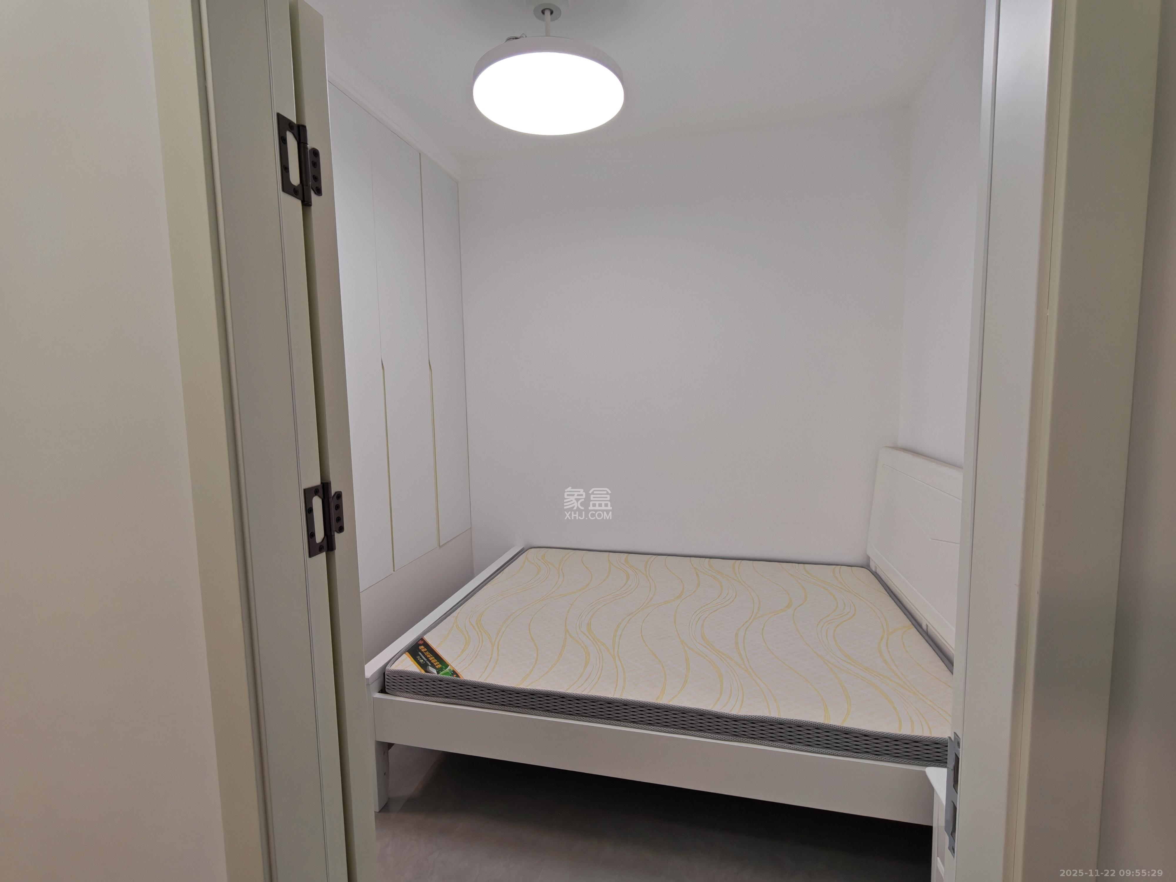 莲湖大厦 2室1厅1卫 2200.0元/月 莲湖大厦 2室1厅1卫 2200.0元/月室内图