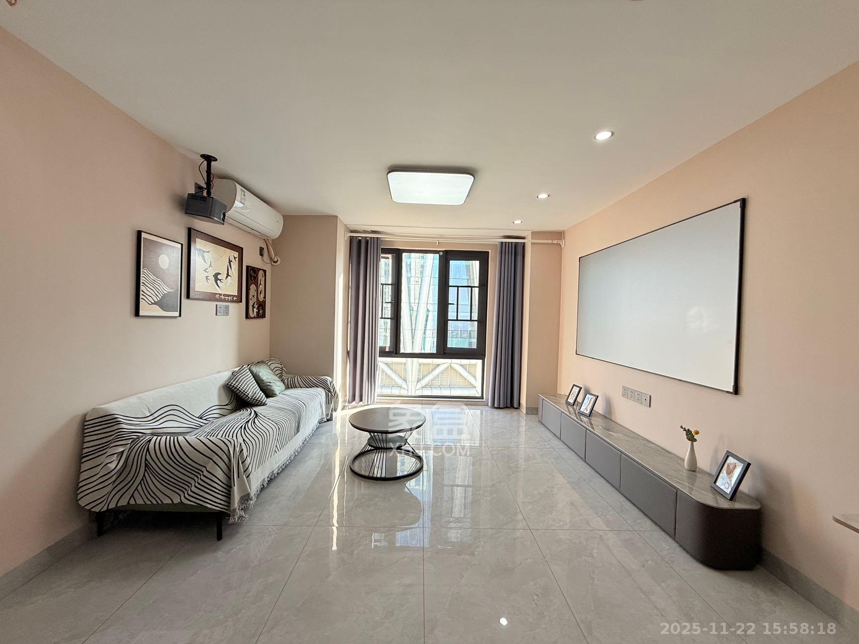 启迪协信中心  1室1厅1卫    2500.0元/月