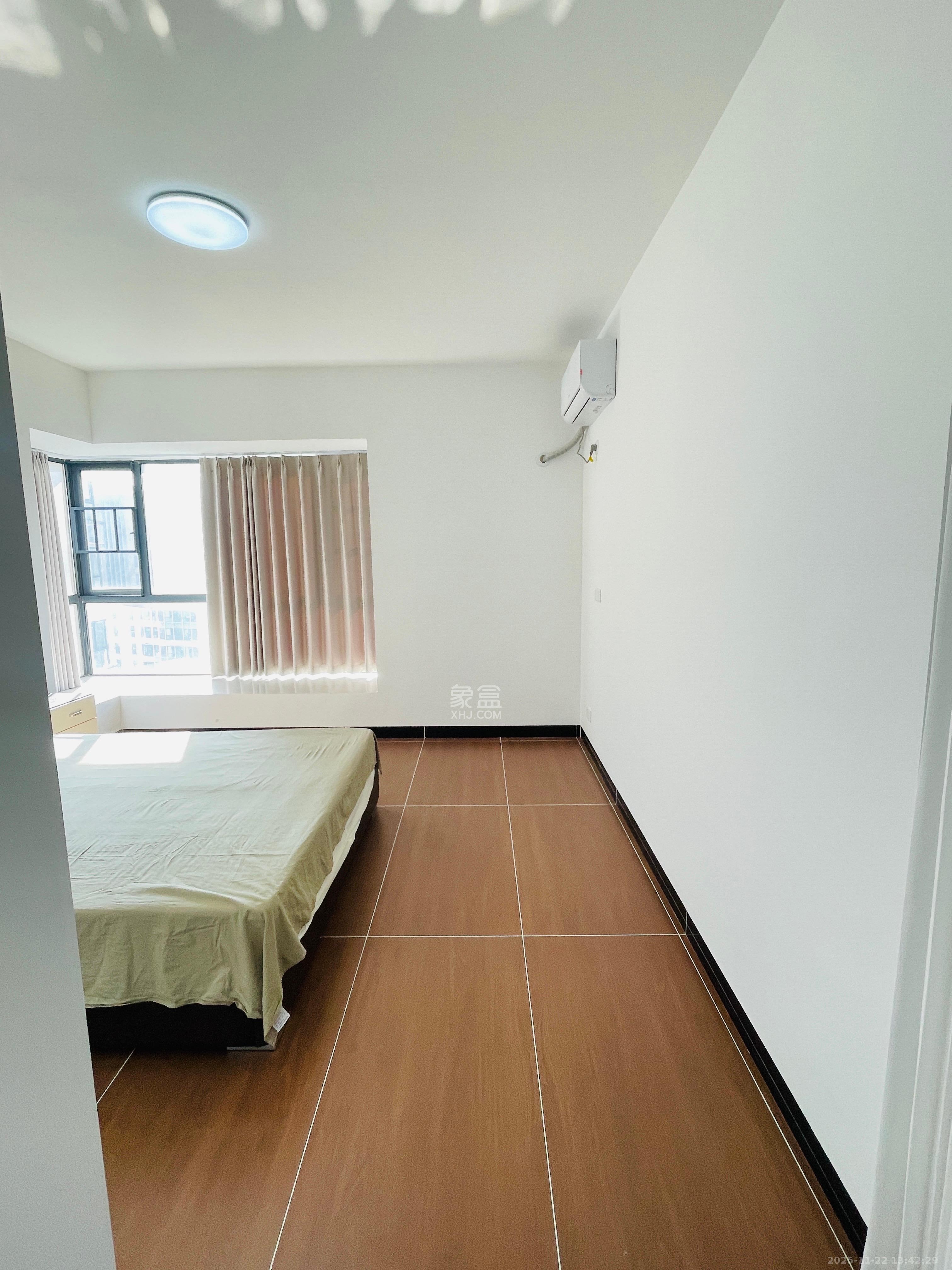 勤诚达新界 5室2厅2卫 3000.0元/月 勤诚达新界 5室2厅2卫 3000.0元/月室内图