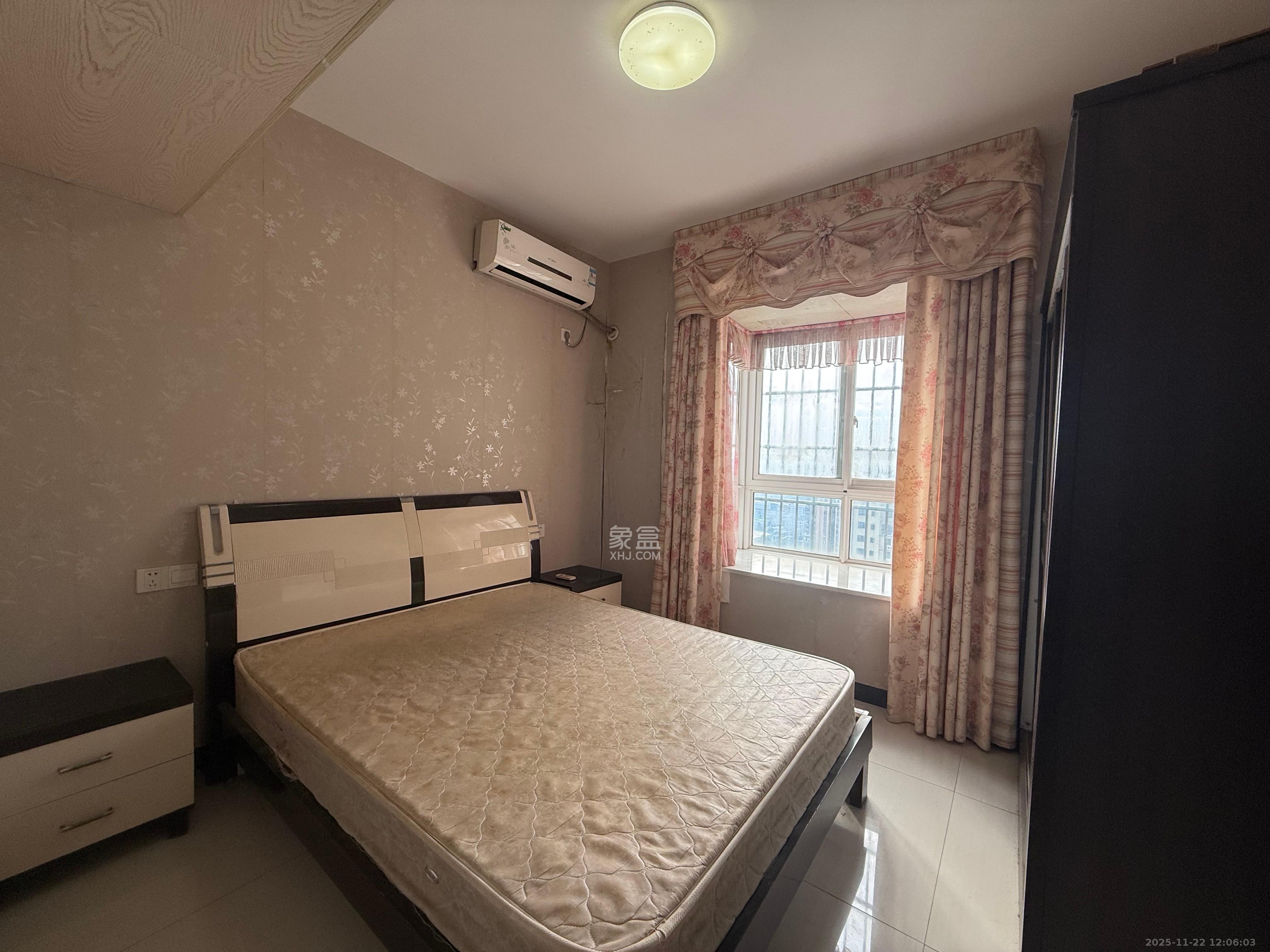 时代星城 3室2厅2卫 1900.0元/月 时代星城 3室2厅2卫 1900.0元/月室内图