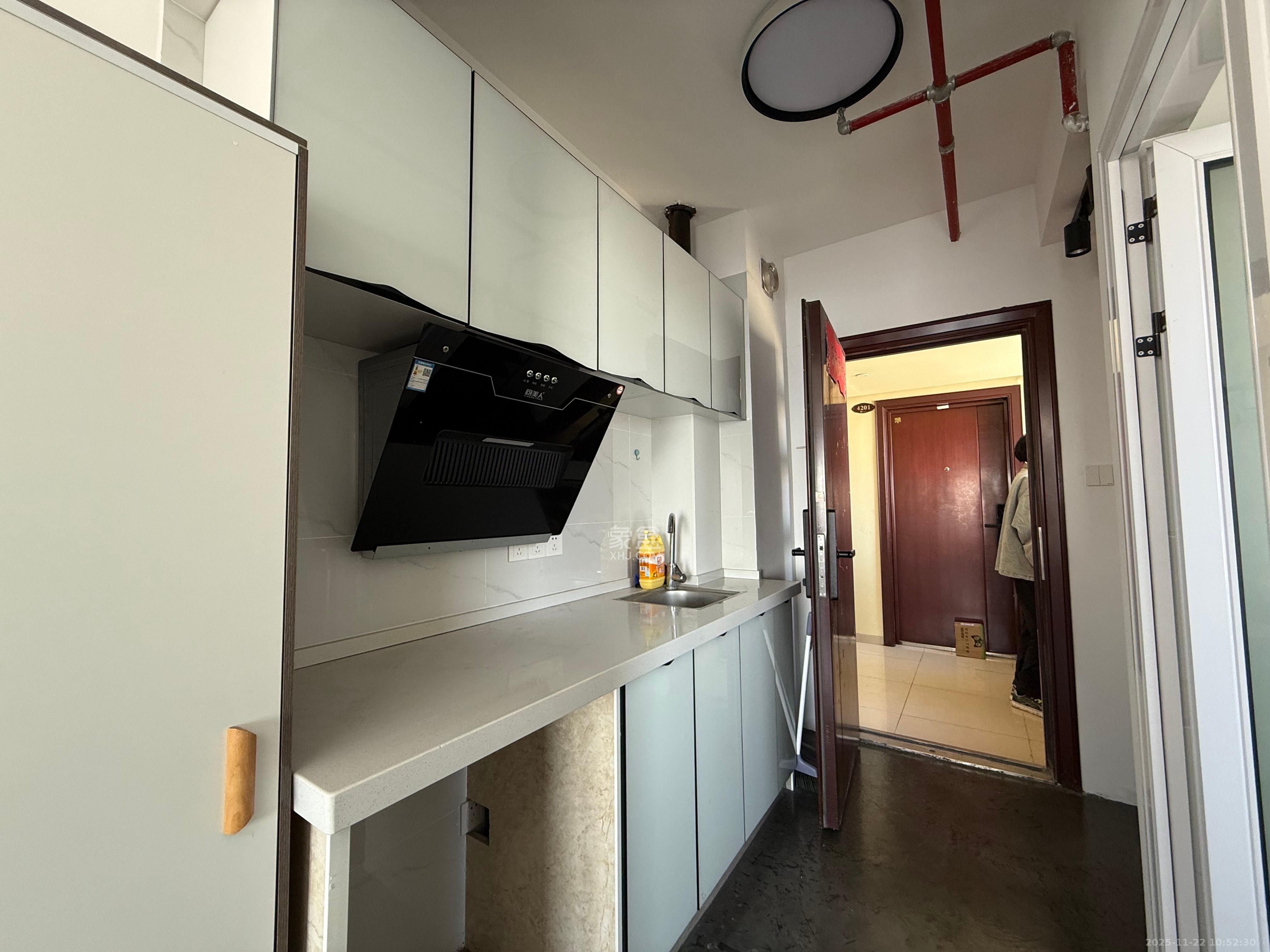 碧桂园城市之光 1室1厅1卫 1600.0元/月 碧桂园城市之光 1室1厅1卫 1600.0元/月室内图