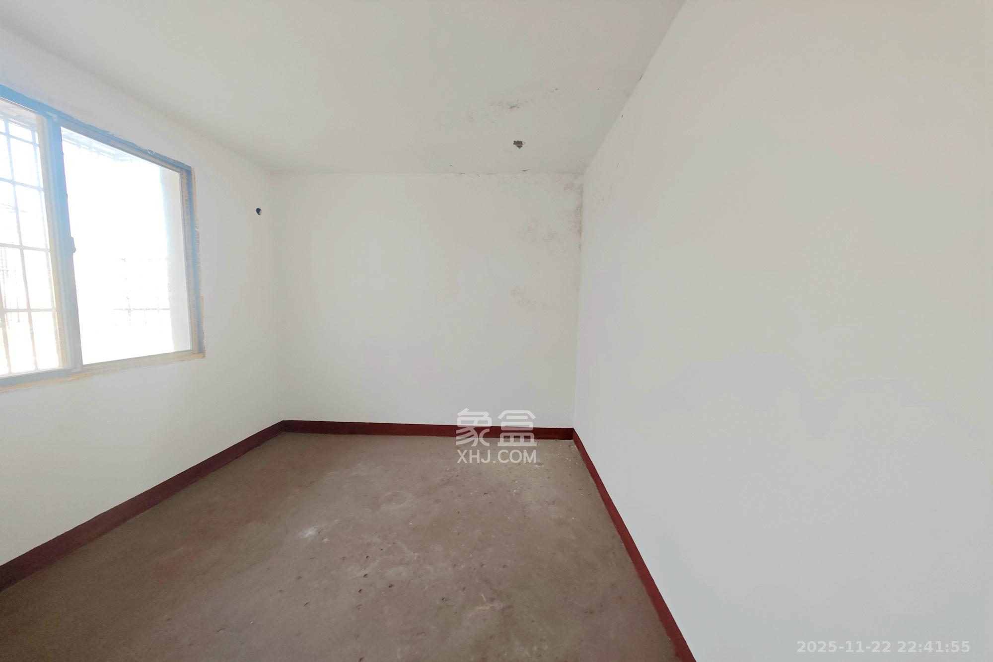 上民航宿舍 2室1厅1卫 41.5万 上民航宿舍 2室1厅1卫 41.5万卧室