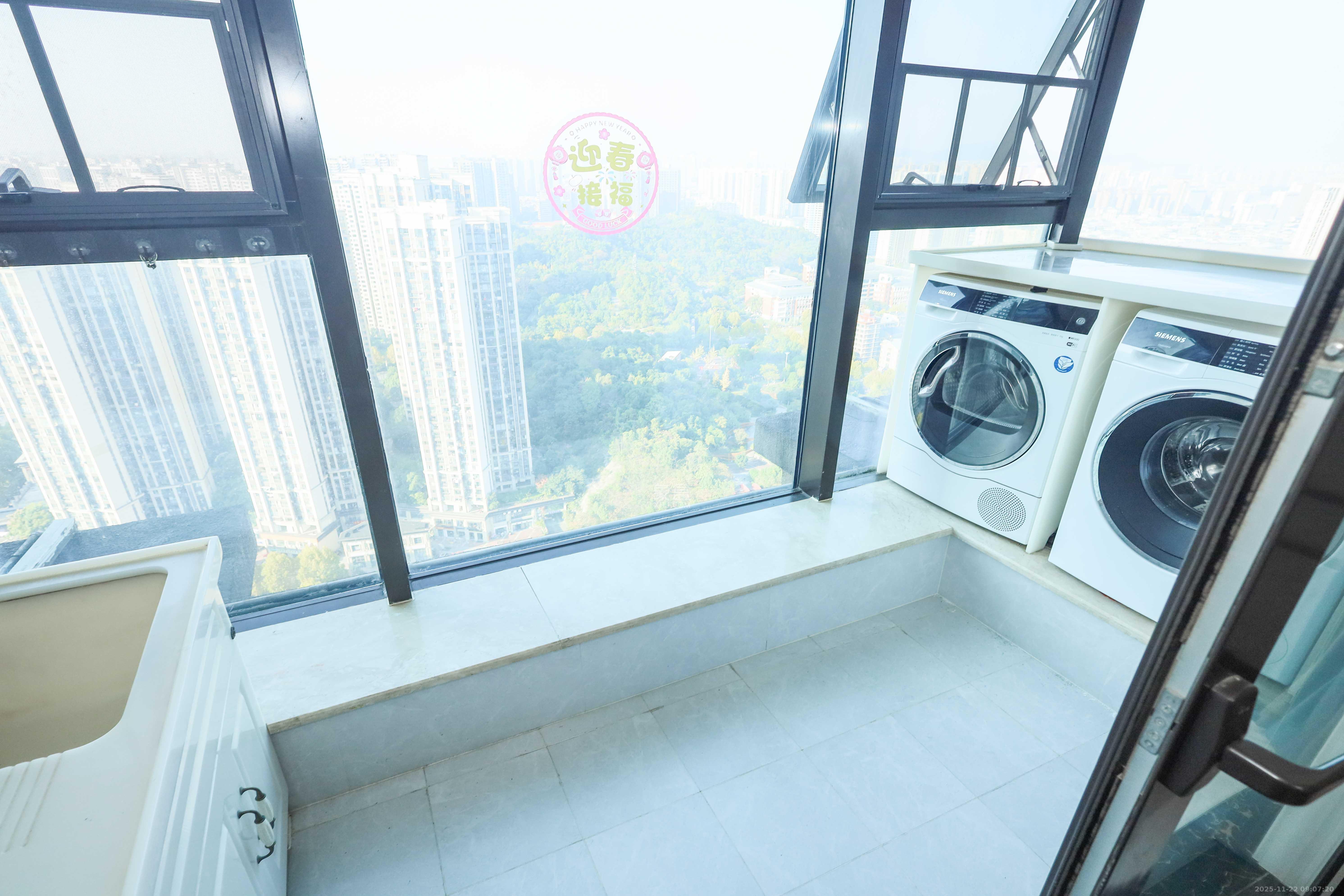 晟通牡丹舸 3室2厅2卫 299.0万 晟通牡丹舸 3室2厅2卫 299.0万阳台