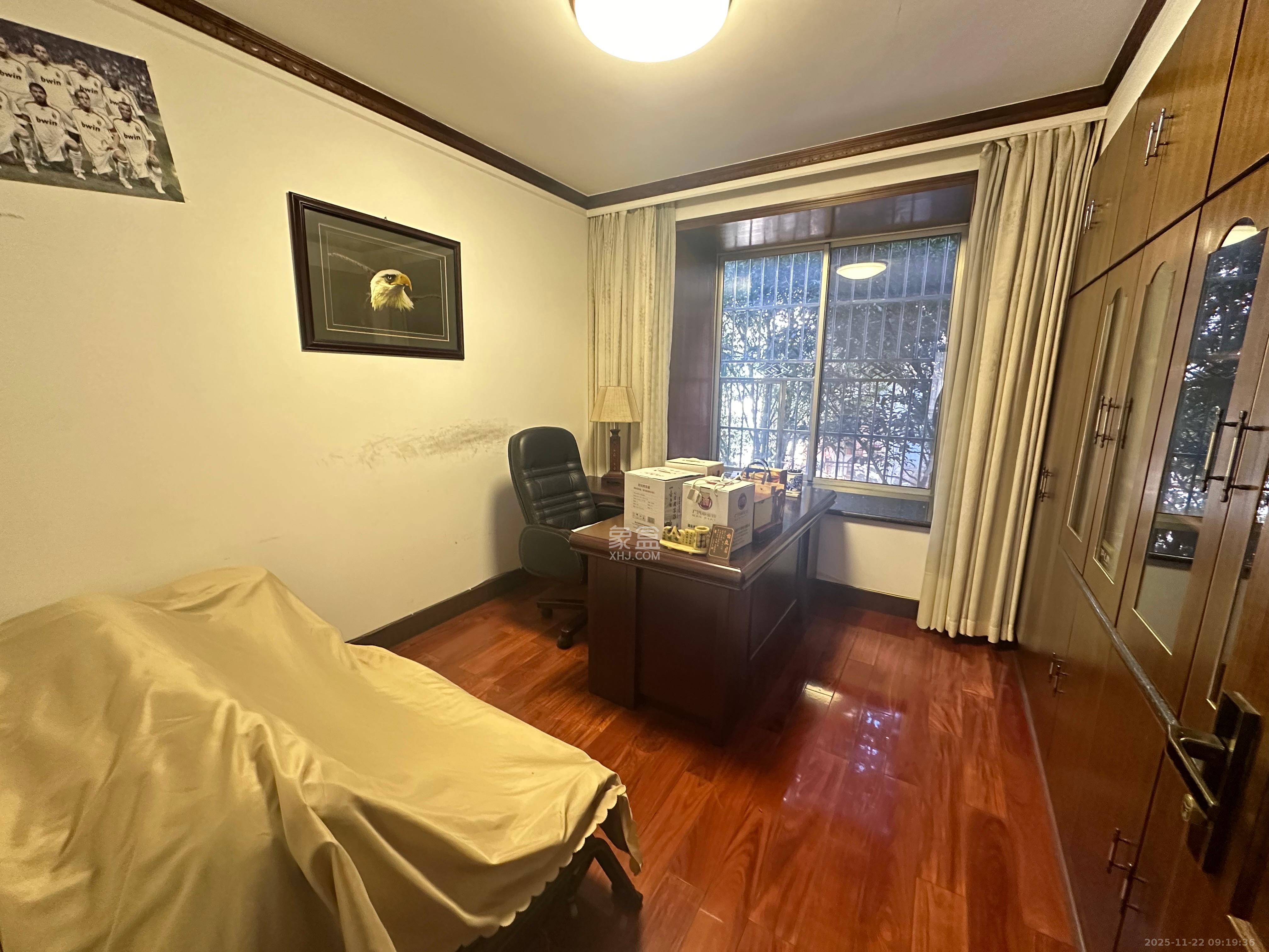 白沙花园 3室2厅2卫 3200.0元/月 白沙花园 3室2厅2卫 3200.0元/月室内图