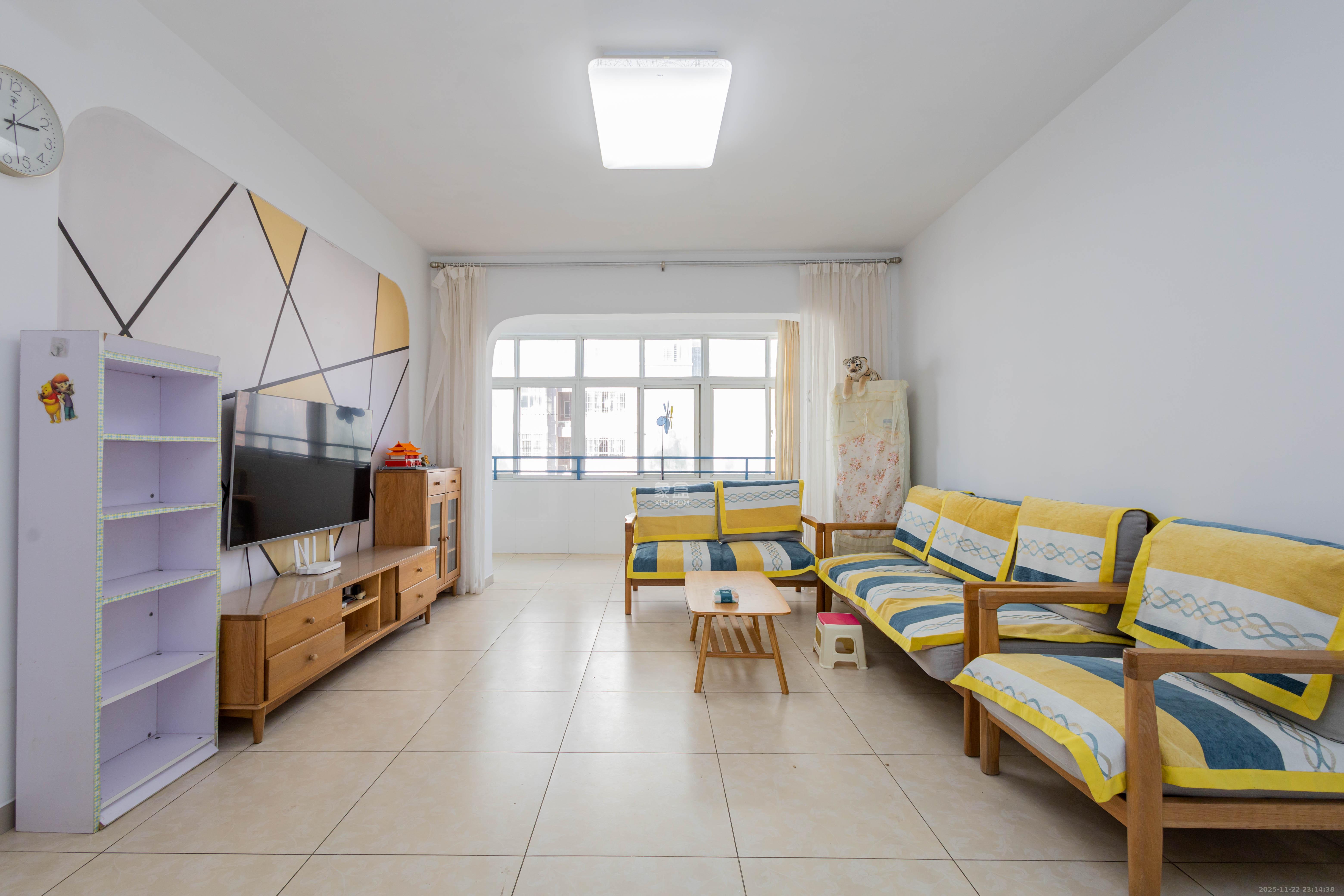 未来蜂巢  3室2厅2卫    58.0万