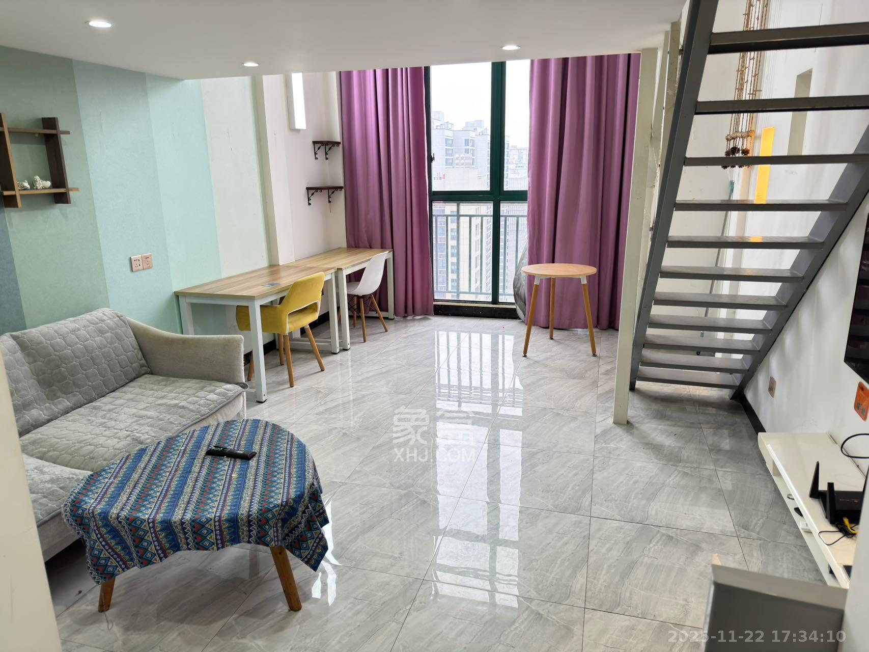 洋湖时代  1室1厅1卫    1300.0元/月室内图