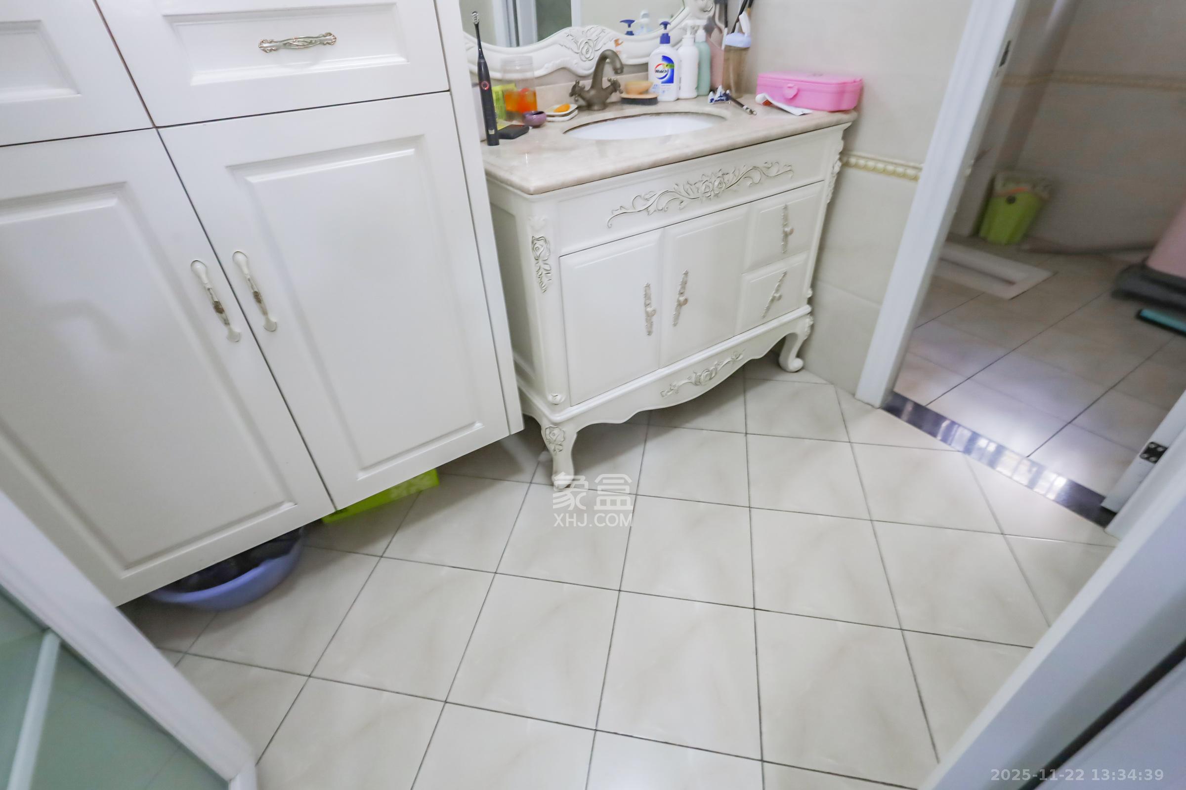 市妇联宿舍 4室2厅2卫 150.0万 市妇联宿舍 4室2厅2卫 150.0万其他