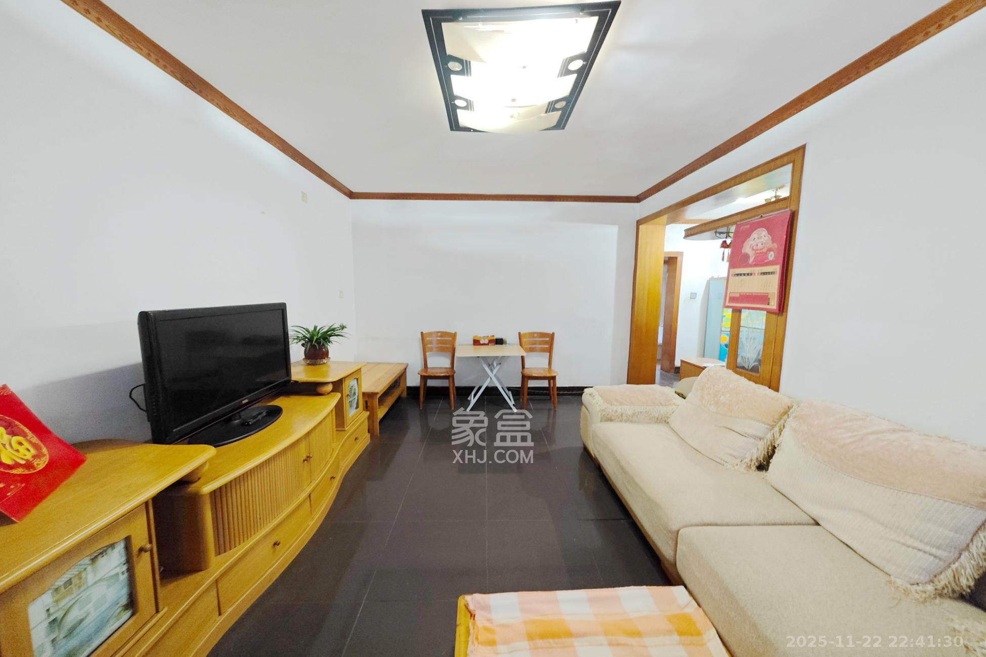 下民航宿舍  3室1厅1卫    50.0万