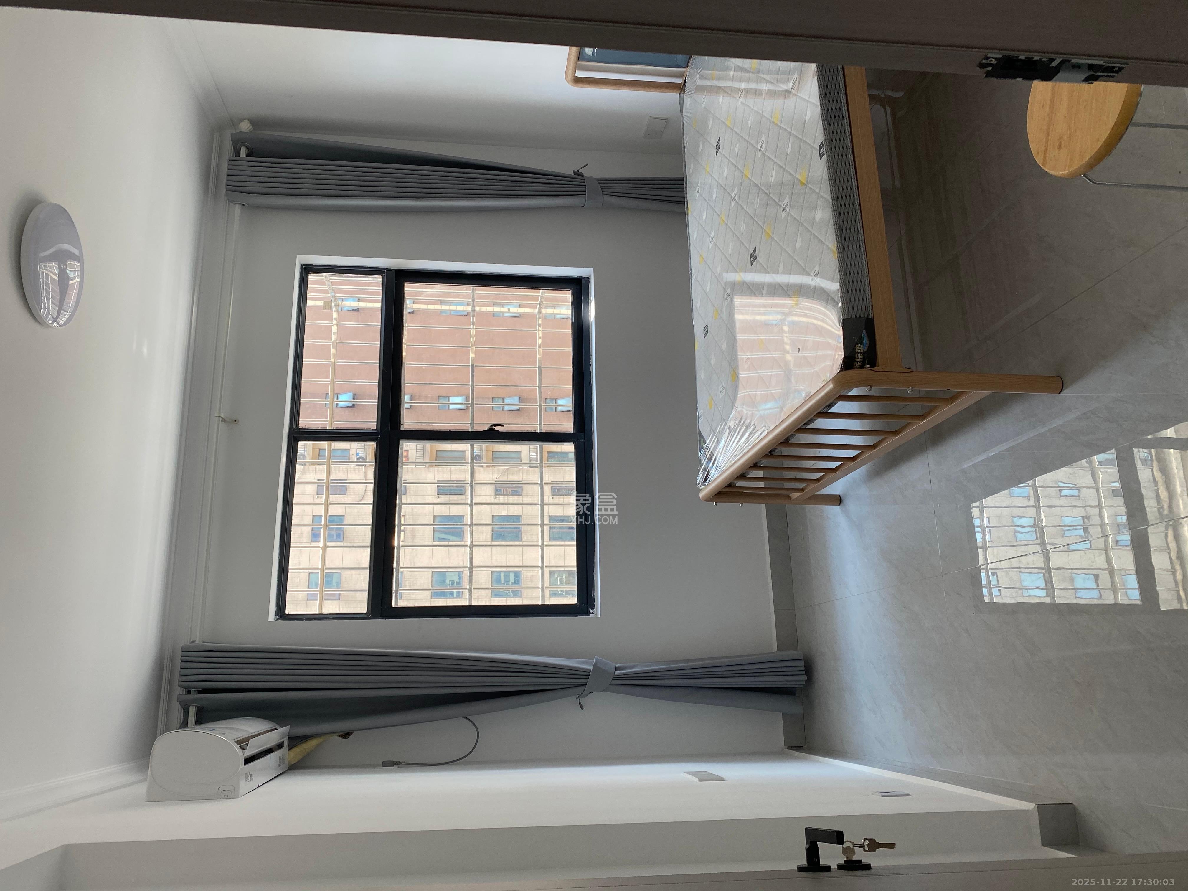 华侨假日中心(晟华苑) 2室2厅1卫 2300.0元/月 华侨假日中心(晟华苑) 2室2厅1卫 2300.0元/月室内图