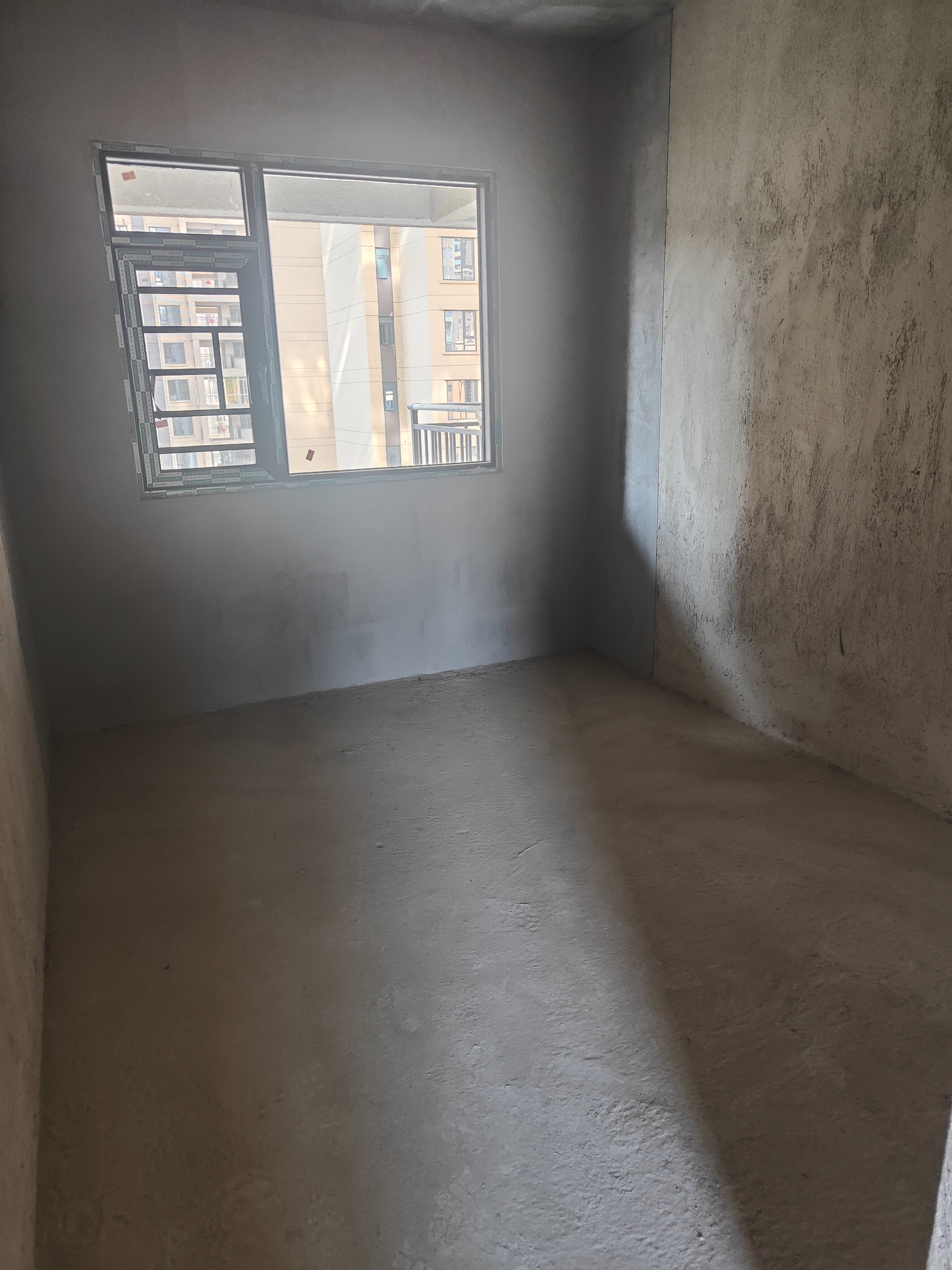 鹏泰天麓 4室2厅2卫 88.0万 鹏泰天麓 4室2厅2卫 88.0万客厅