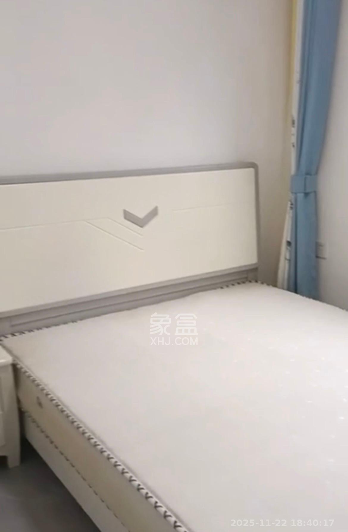 金南家园三期  2室1厅1卫    1600.0元/月室内图