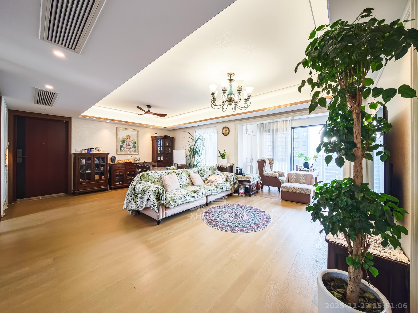 长沙万境潇湘  4室2厅2卫    170.0万其他