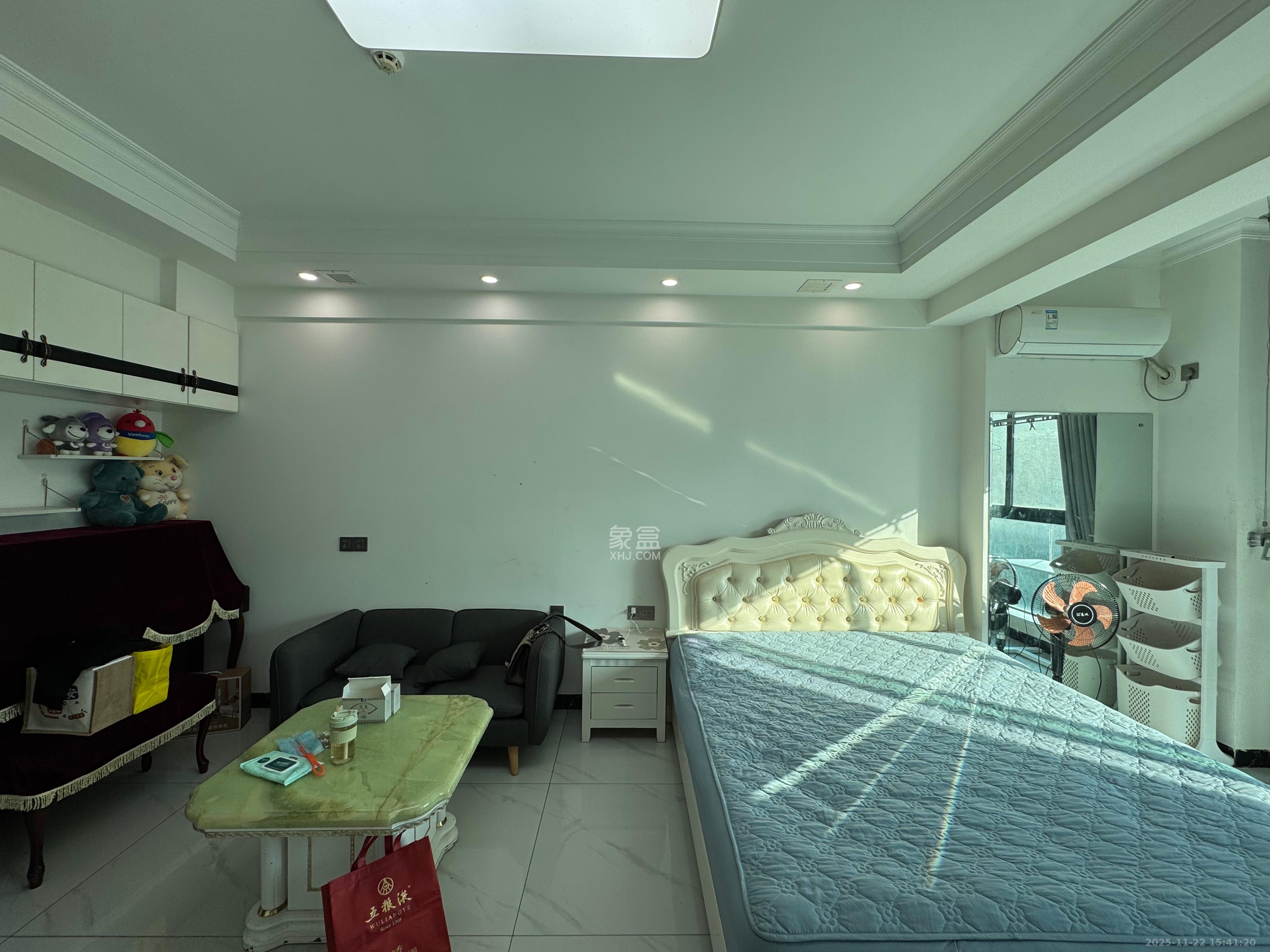 滨江一号(丰泰花园) 1室1厅1卫 1680.0元/月 滨江一号(丰泰花园) 1室1厅1卫 1680.0元/月室内图