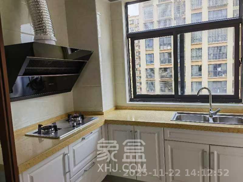 安泰嘉园(湘府邻伴) 2室2厅1卫 2600.0元/月 安泰嘉园(湘府邻伴) 2室2厅1卫 2600.0元/月室内图