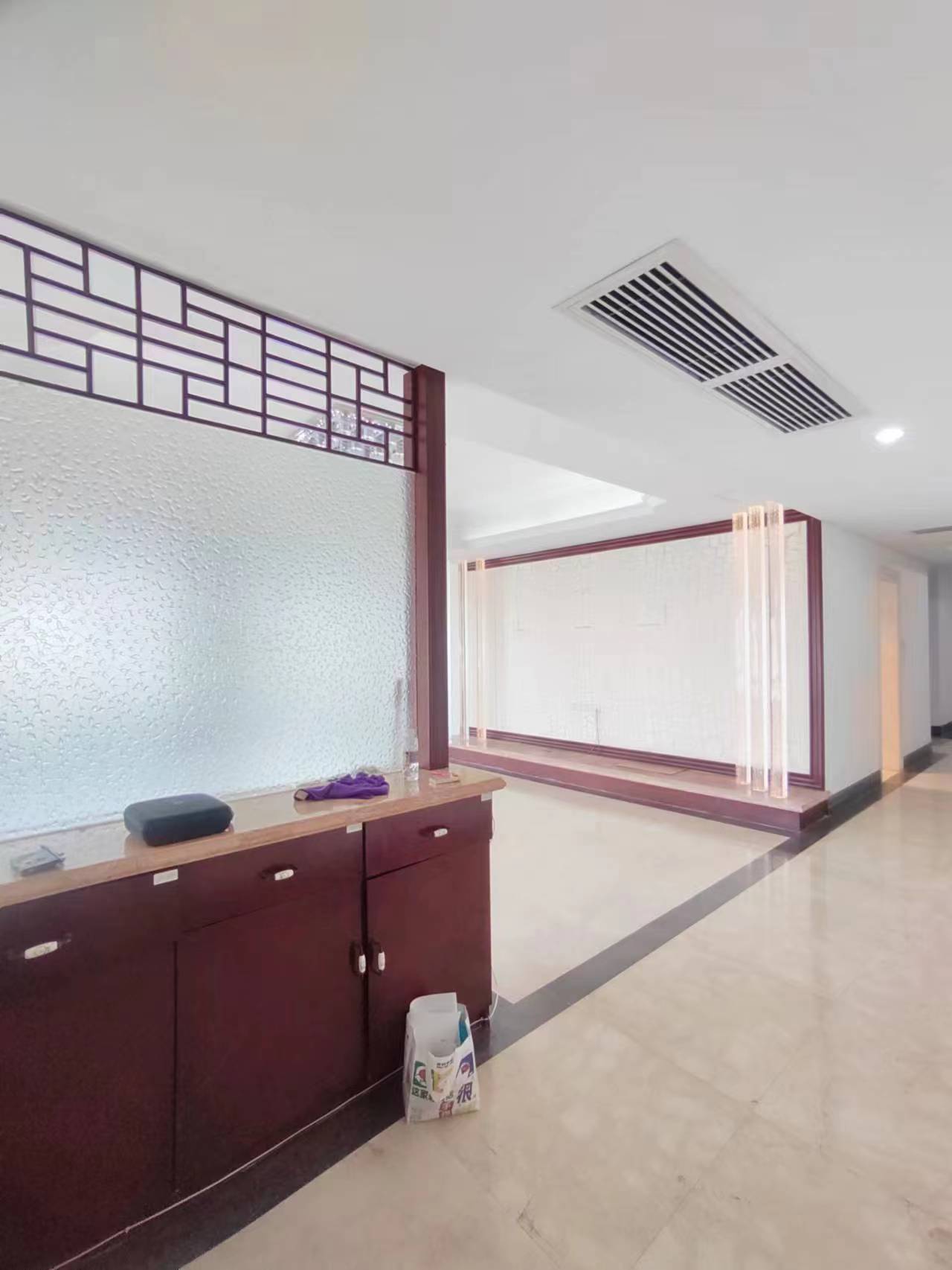 紫荆信息公寓 5室2厅2卫 11000.0元/月 紫荆信息公寓 5室2厅2卫 11000.0元/月室内图