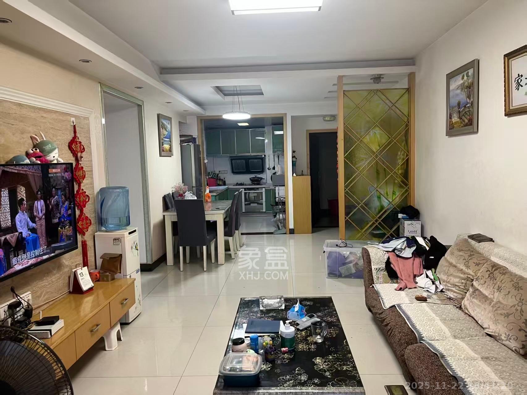 银港水晶城  2室2厅1卫    2300.0元/月室内图