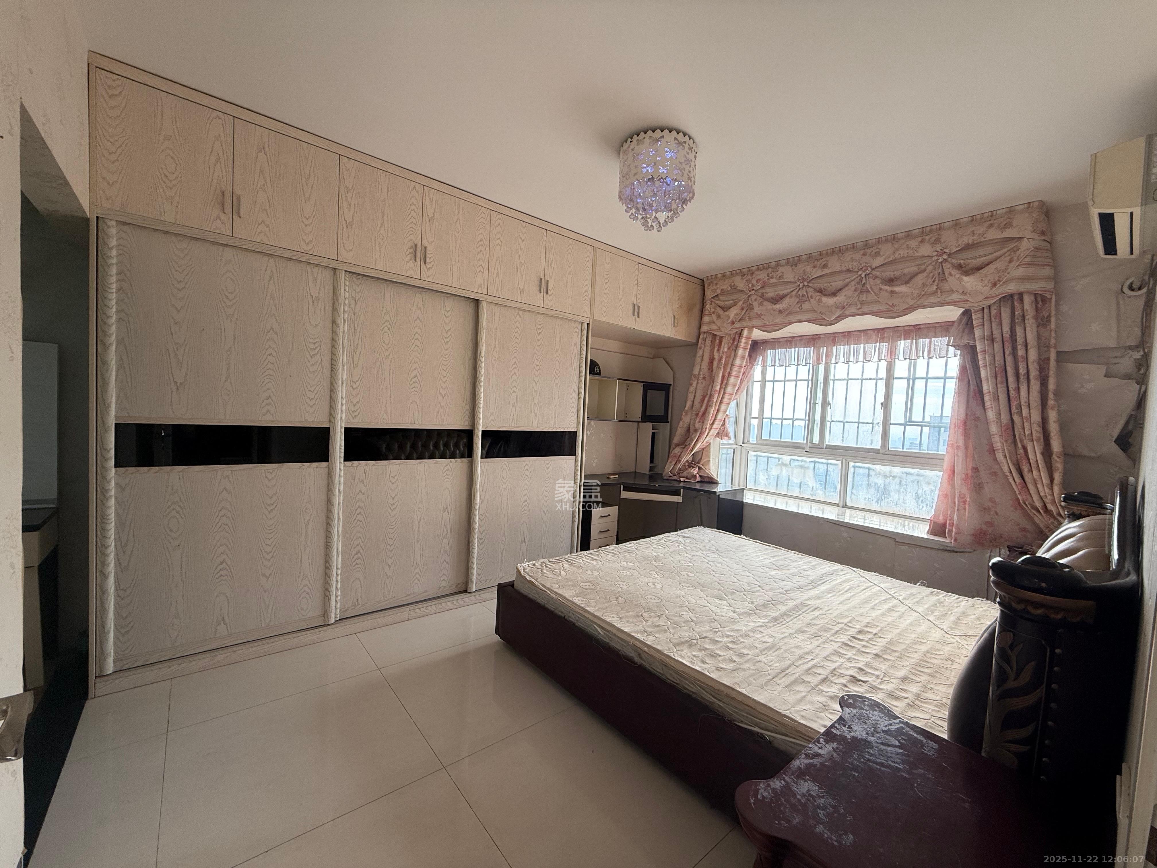 时代星城 3室2厅2卫 1900.0元/月 时代星城 3室2厅2卫 1900.0元/月室内图