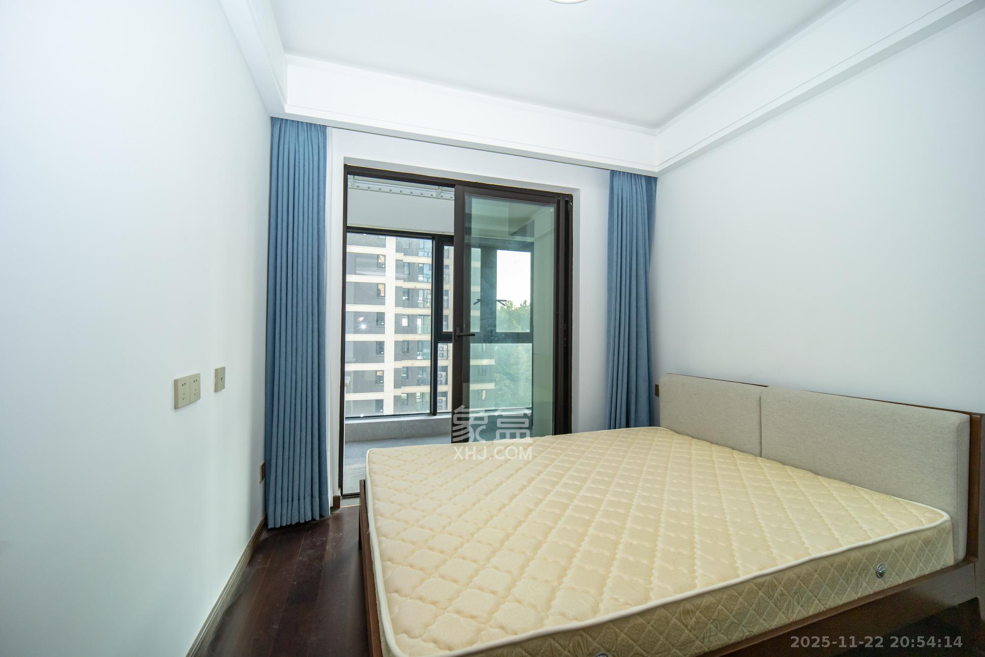 东原麓印长江B区 3室2厅1卫 125.0万 东原麓印长江B区 3室2厅1卫 125.0万卧室