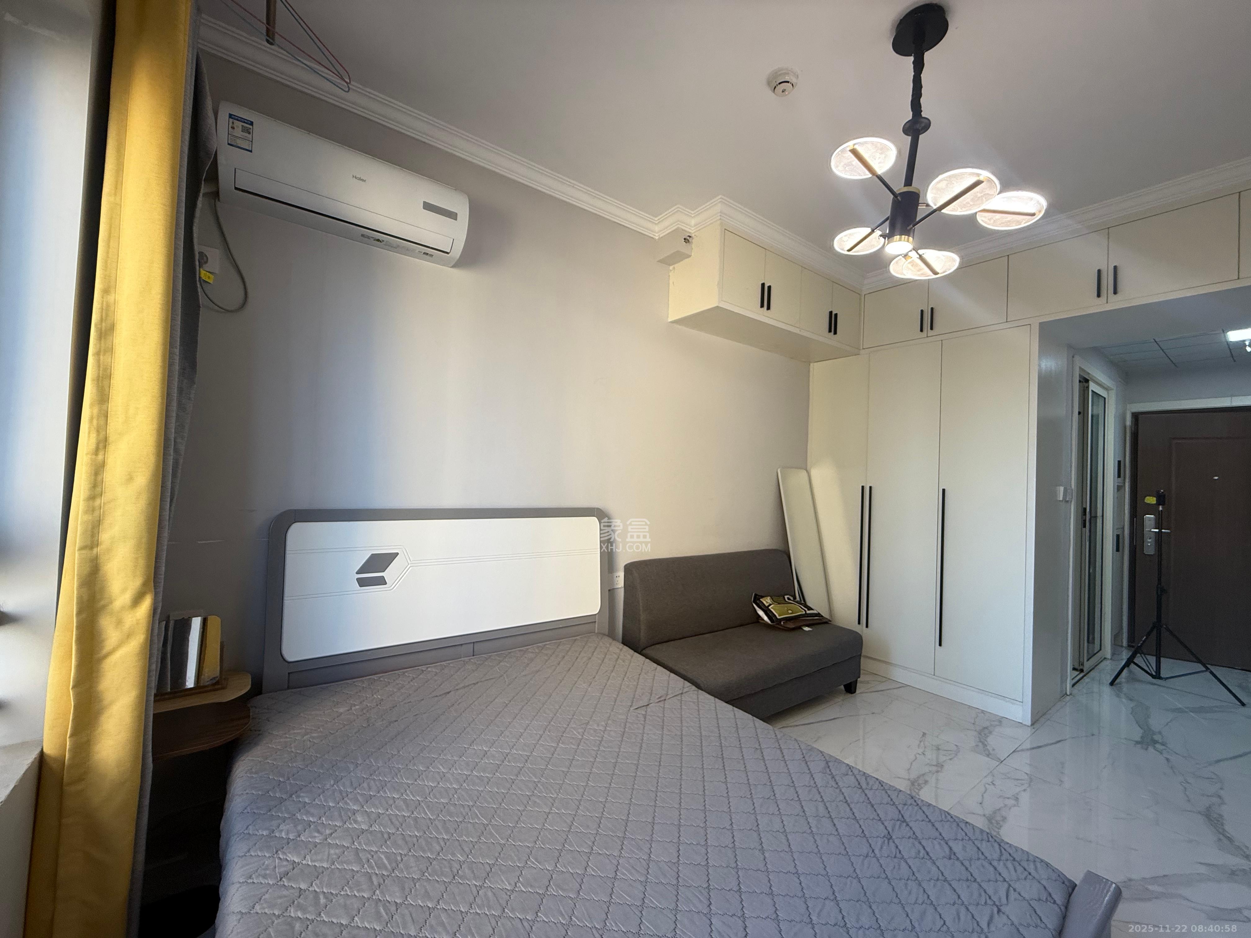 保利香槟国际 1室1厅1卫 1100.0元/月 保利香槟国际 1室1厅1卫 1100.0元/月室内图