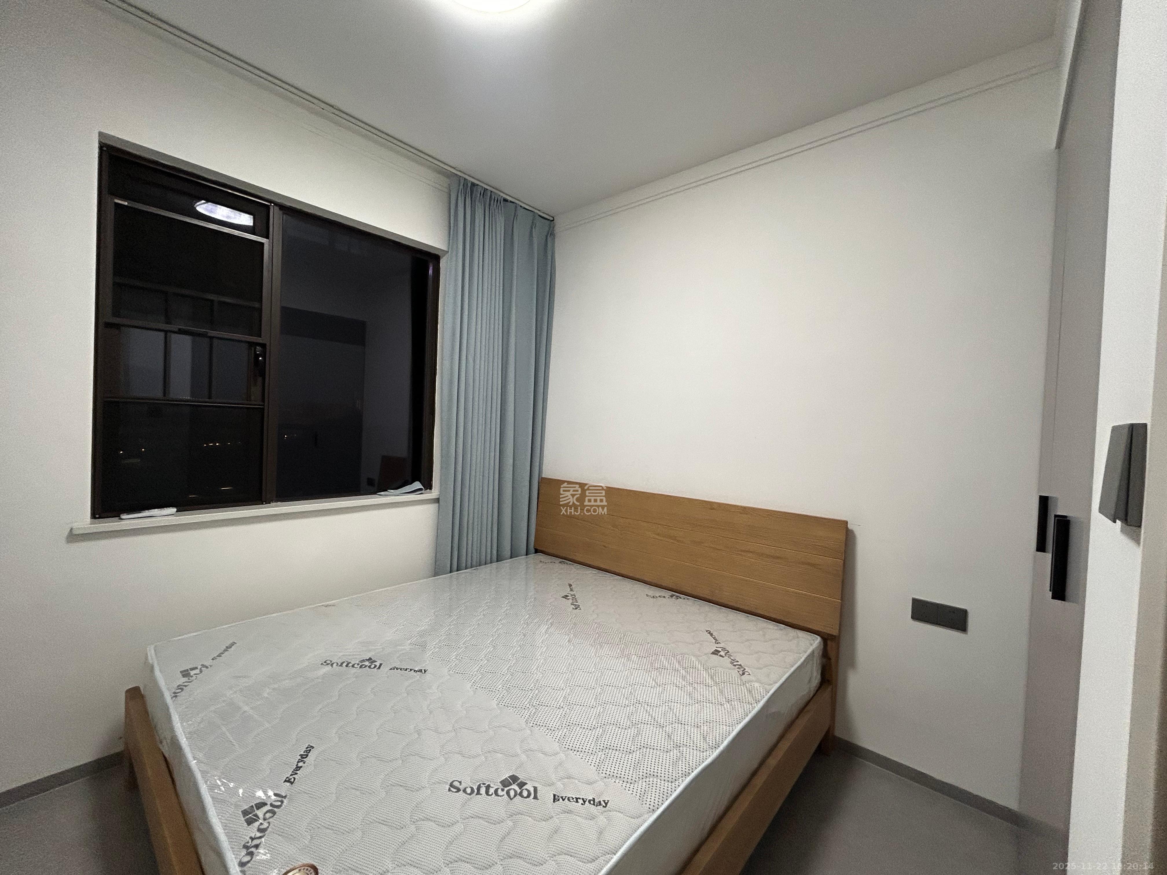 天华雅源府  2室1厅1卫    2400.0元/月室内图