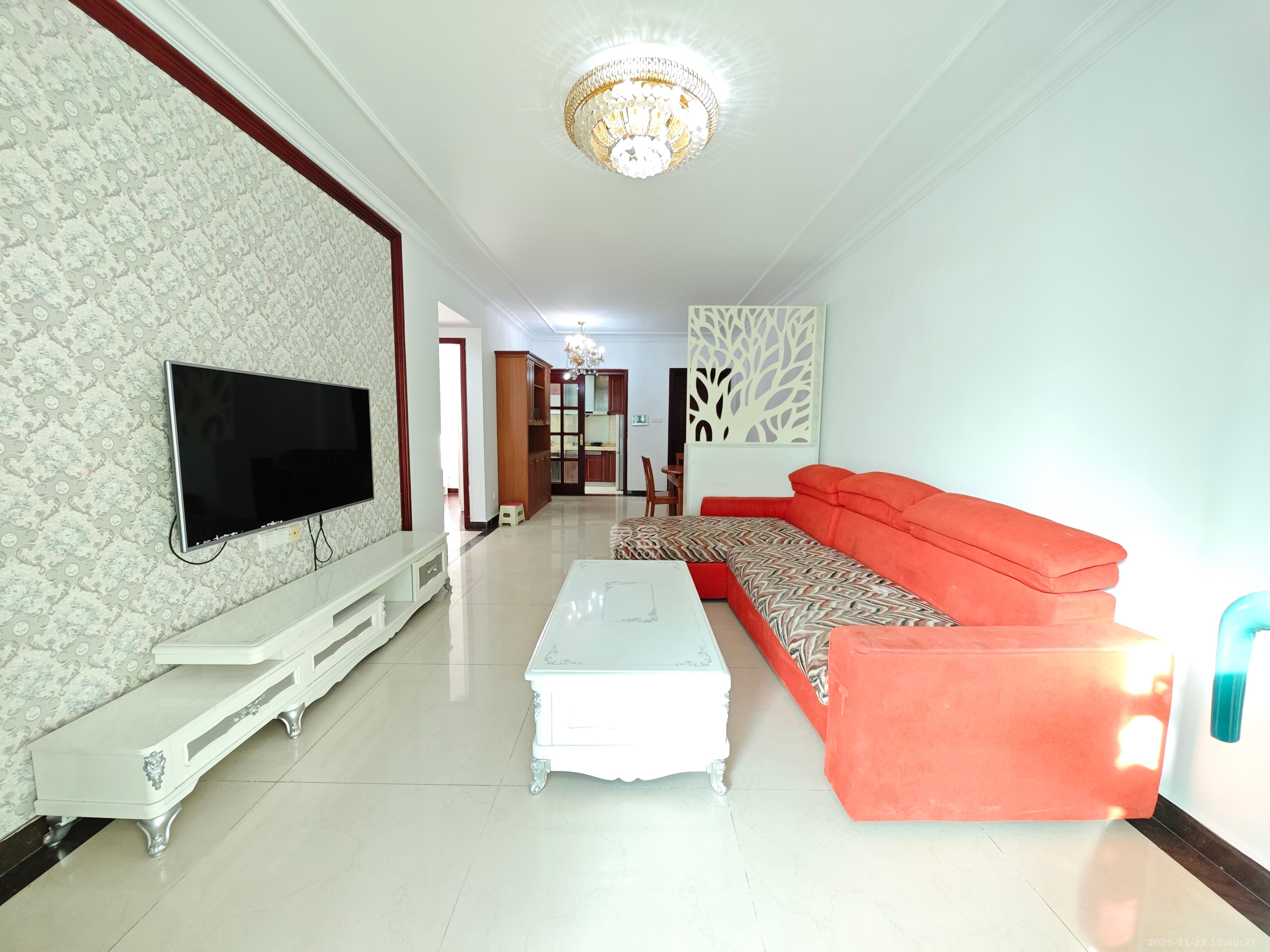 恒大翡翠华庭 2室2厅1卫 1850.0元/月 恒大翡翠华庭 2室2厅1卫 1850.0元/月室内图