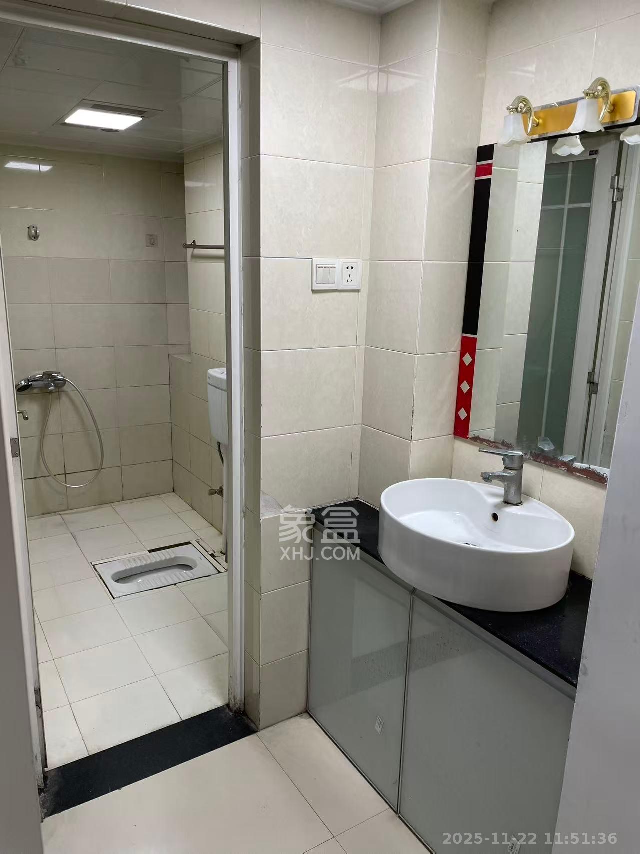 绿洲景芳 3室2厅1卫 2200.0元/月 绿洲景芳 3室2厅1卫 2200.0元/月室内图