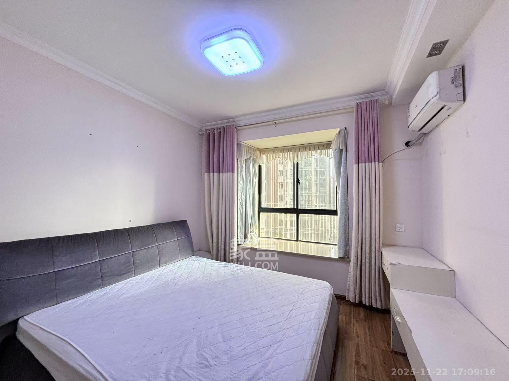 海拔东方 2室2厅2卫 2200.0元/月 海拔东方 2室2厅2卫 2200.0元/月室内图