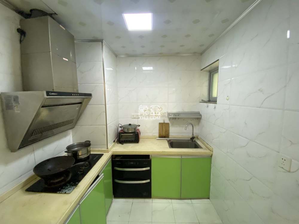 国兴城(C区) 2室2厅1卫 2700.0元/月 国兴城(C区) 2室2厅1卫 2700.0元/月室内图