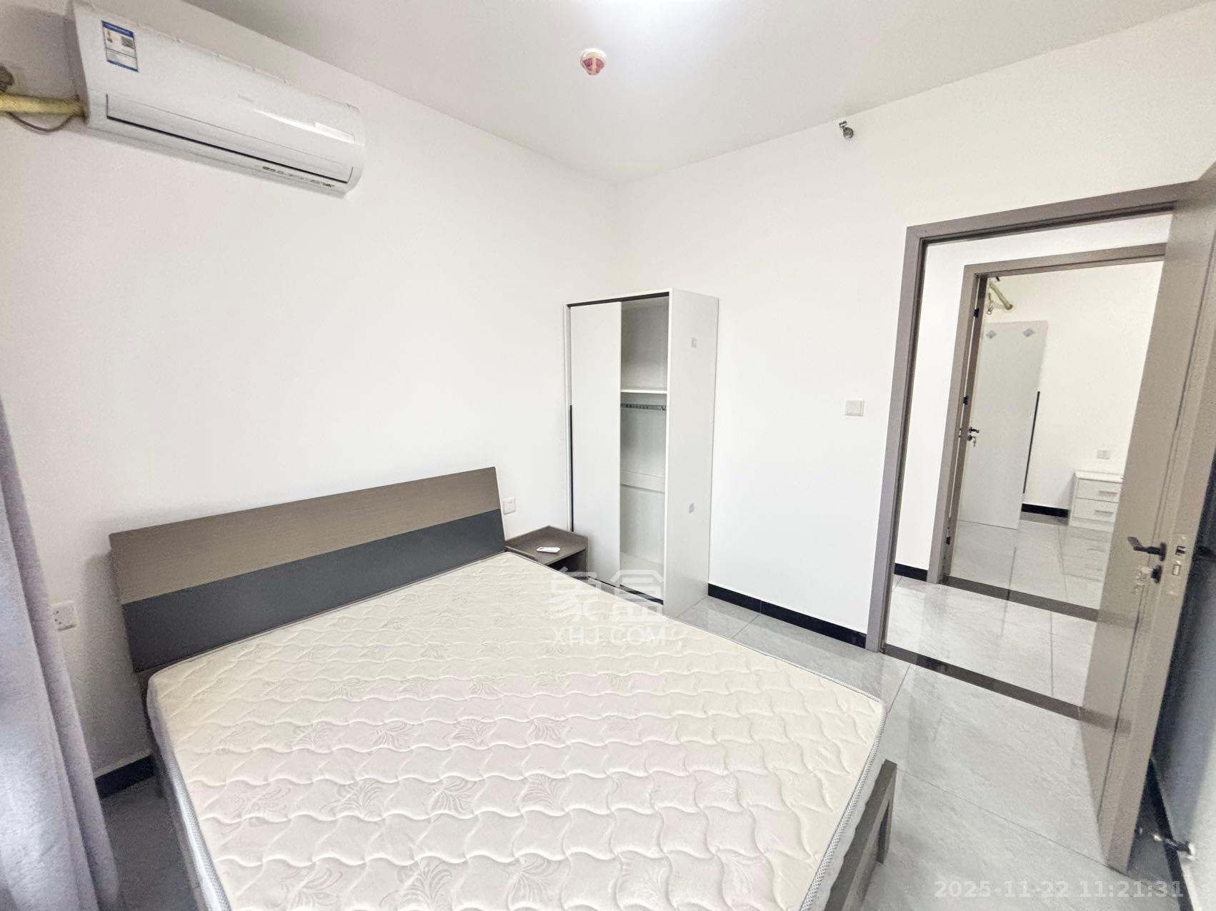 阳光城尚东湾愉景苑  3室2厅1卫    2500.0元/月室内图