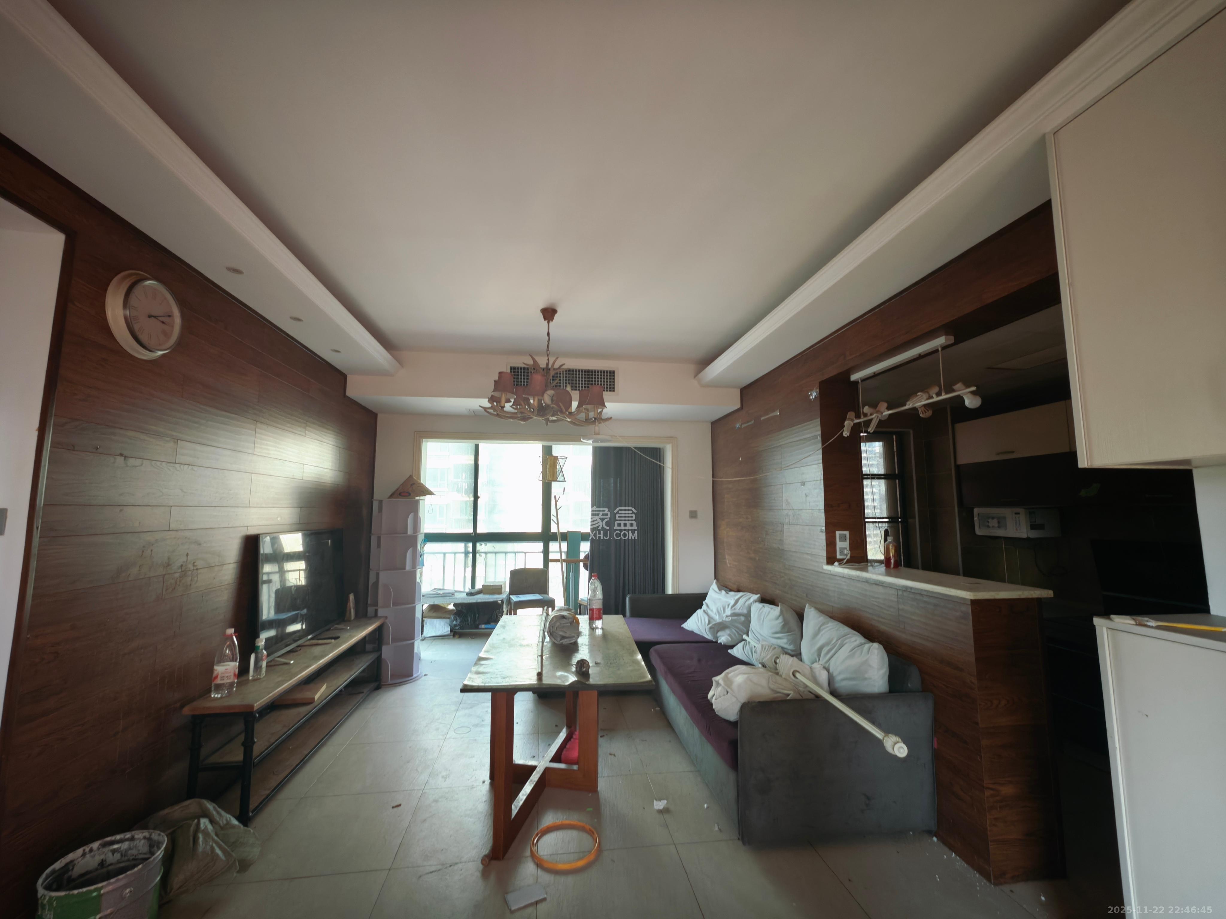 恒大华府 3室2厅1卫 2700.0元/月 恒大华府 3室2厅1卫 2700.0元/月室内图