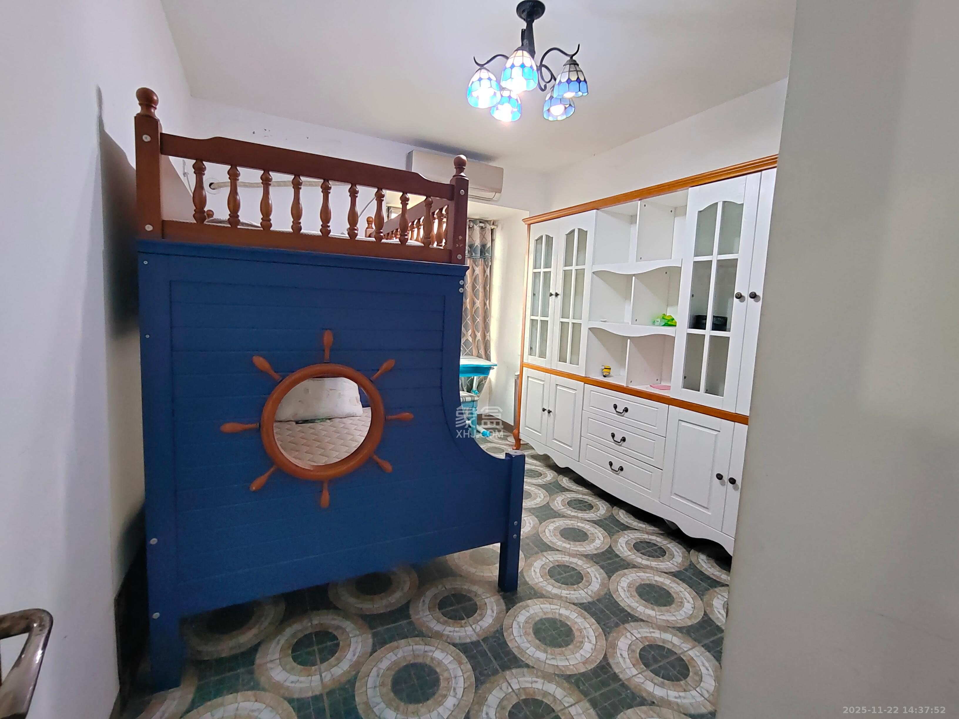 恒广国际景园一二区 2室2厅1卫 2300.0元/月 恒广国际景园一二区 2室2厅1卫 2300.0元/月室内图