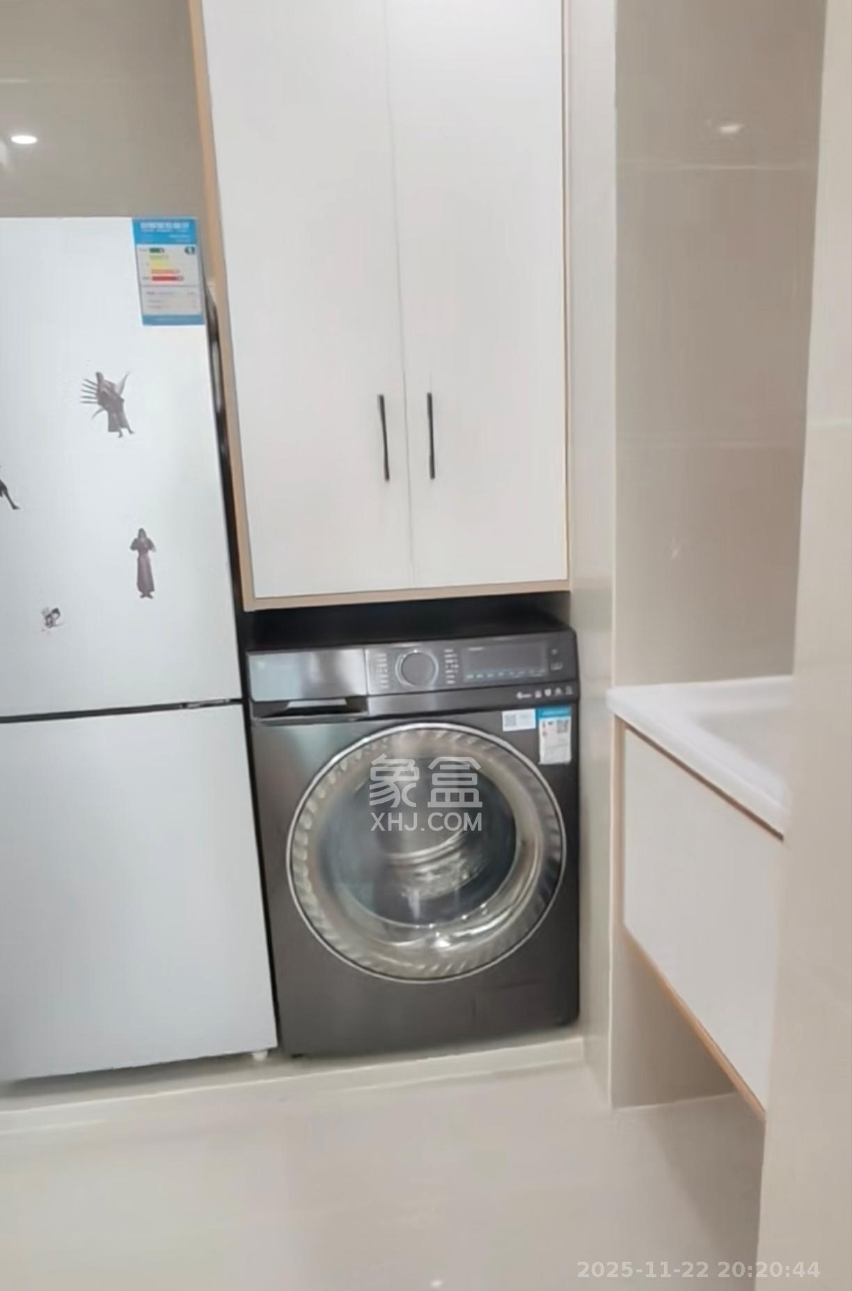 新城悦隽公园 2室2厅1卫 1800.0元/月 新城悦隽公园 2室2厅1卫 1800.0元/月室内图