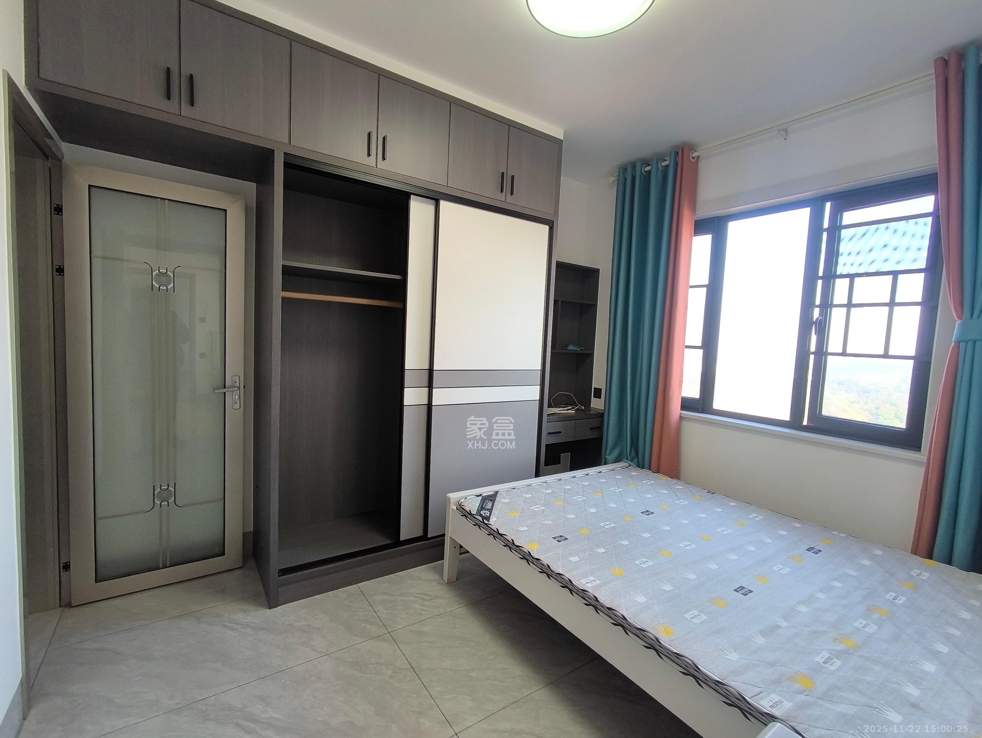 金南家园三期  2室1厅1卫    1800.0元/月室内图