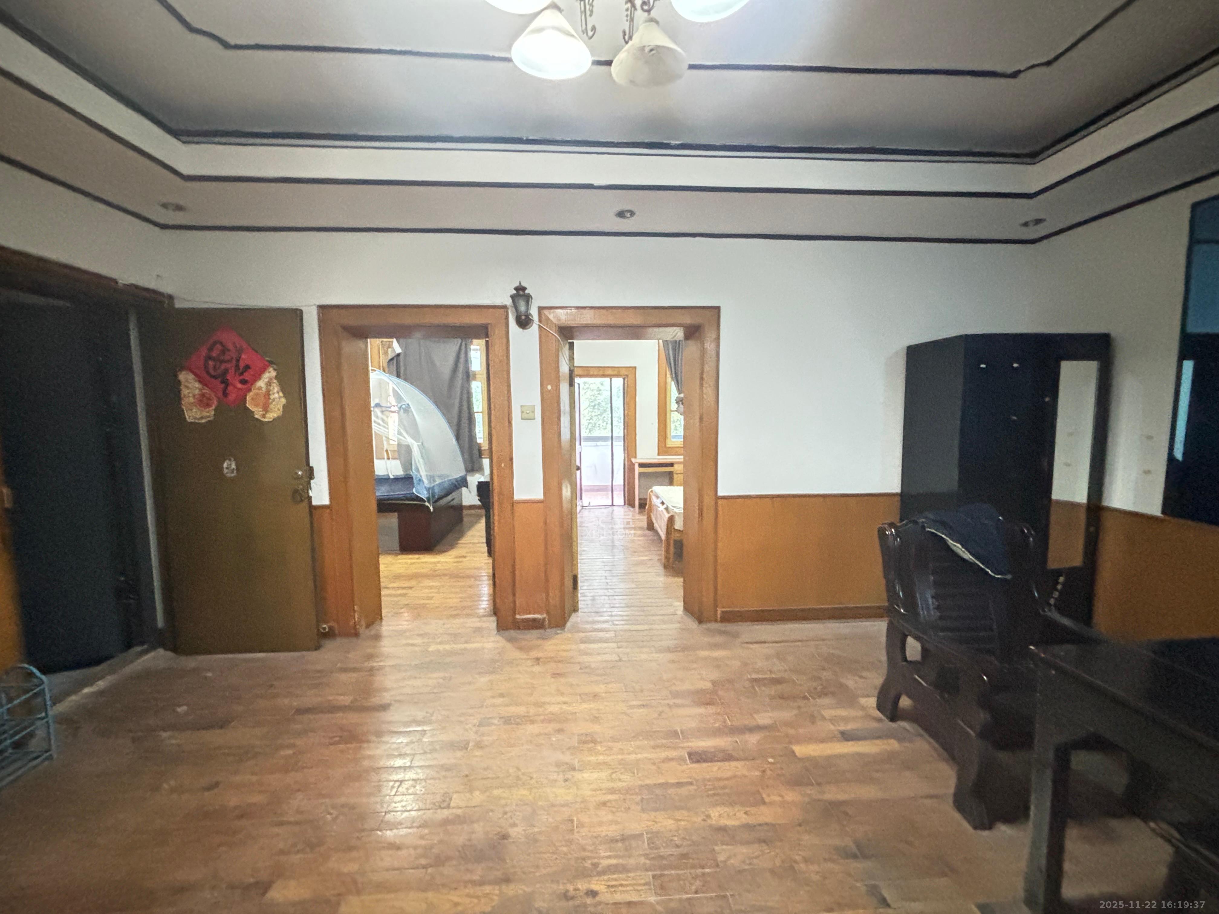 省木材公司宿舍(原欧园木材厂宿舍) 2室1厅1卫 1900.0元/月 省木材公司宿舍(原欧园木材厂宿舍) 2室1厅1卫 1900.0元/月室内图